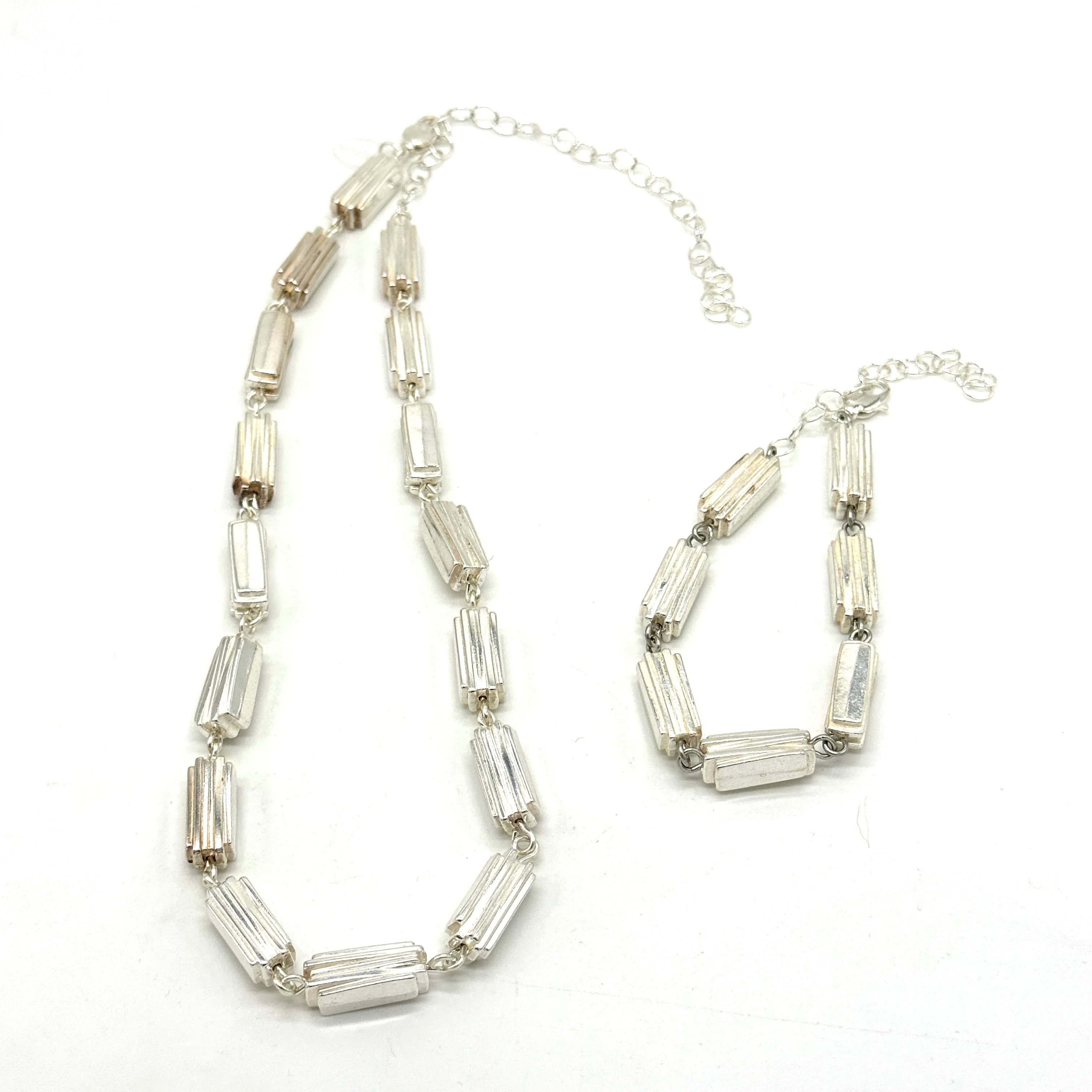 Jetset Moderne Amelia Necklace & Betsy Bracelet