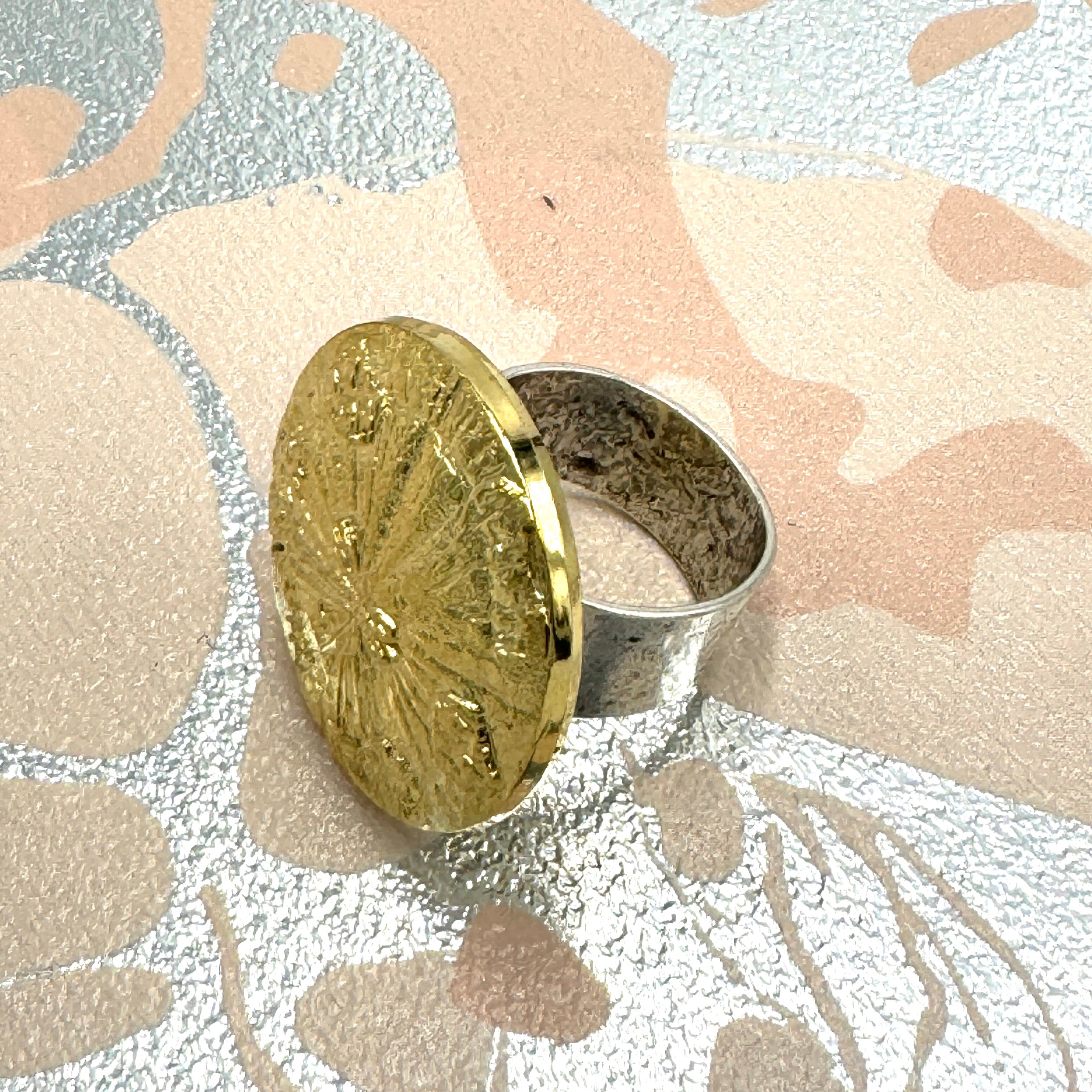 gold and silver ring