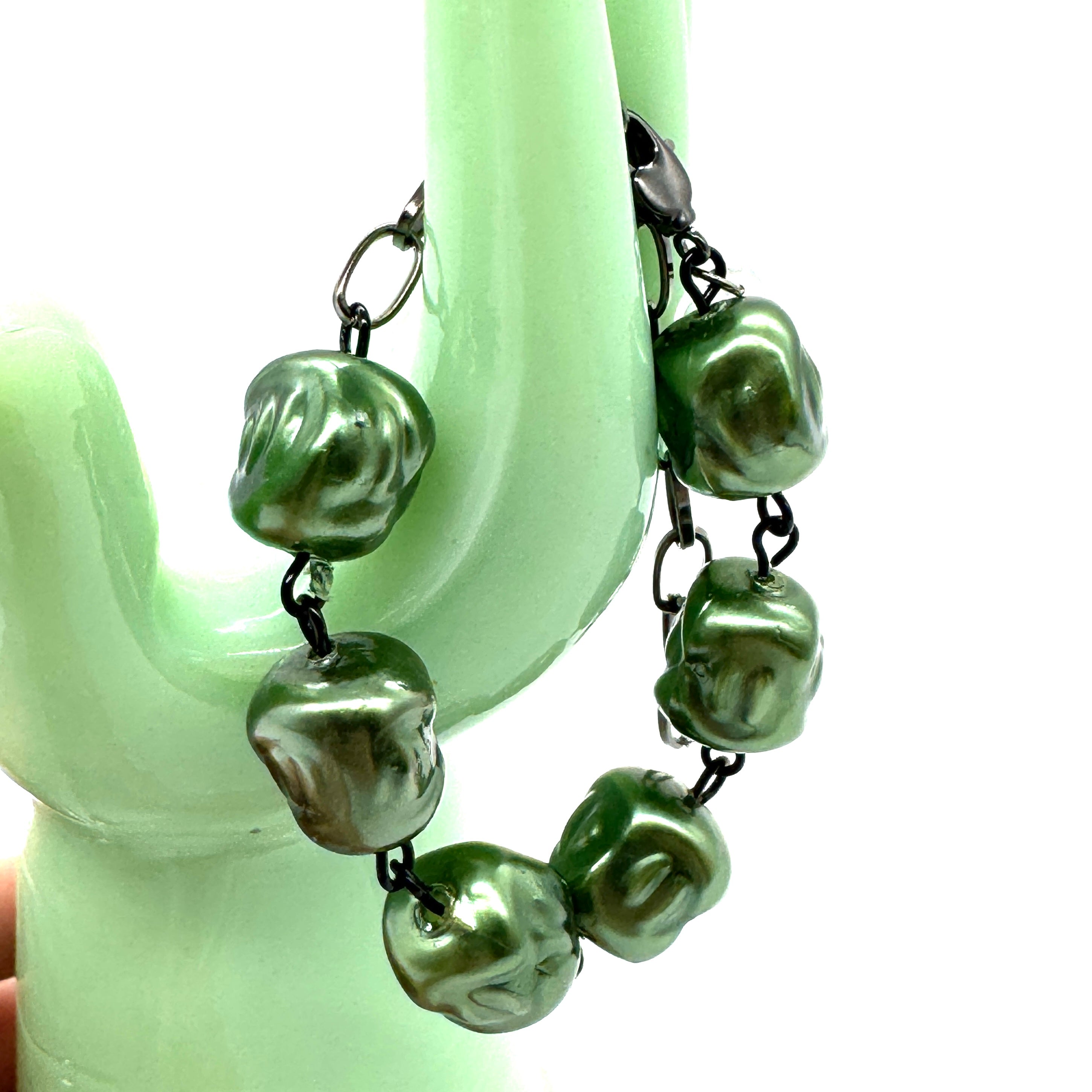 Hollow Evergreen Betsy Bracelet *