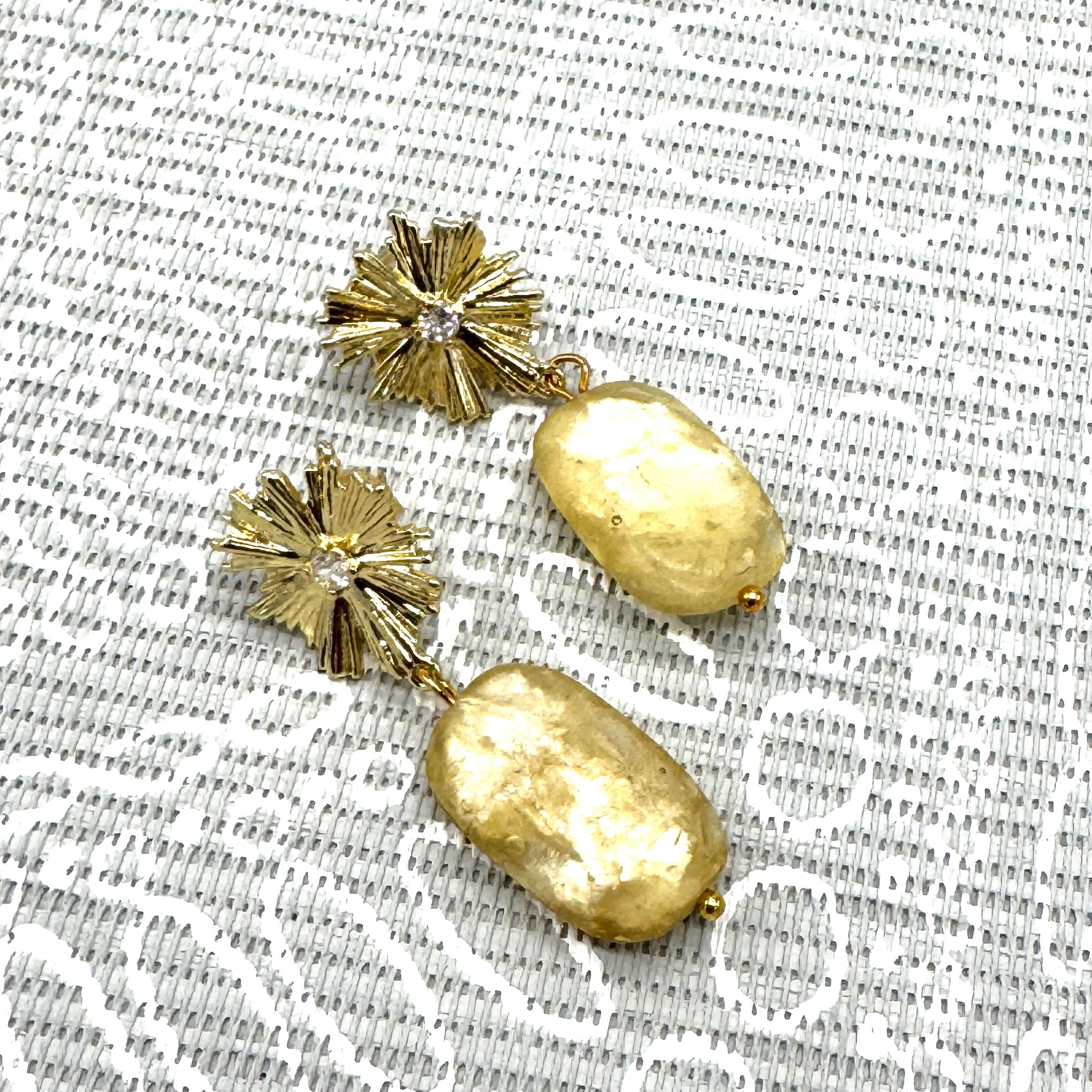 Sunburst Shell Drop Earrings