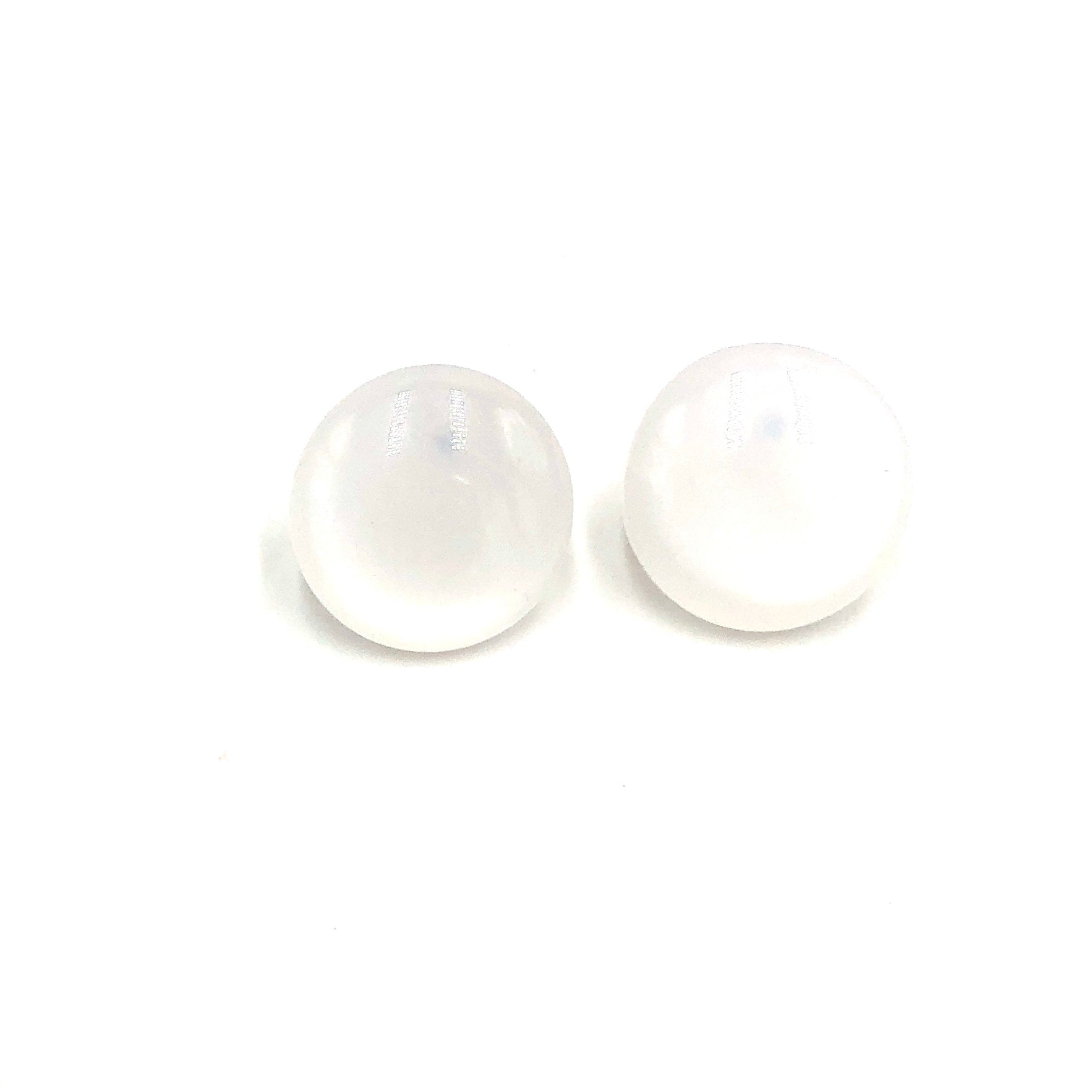 white disc studs