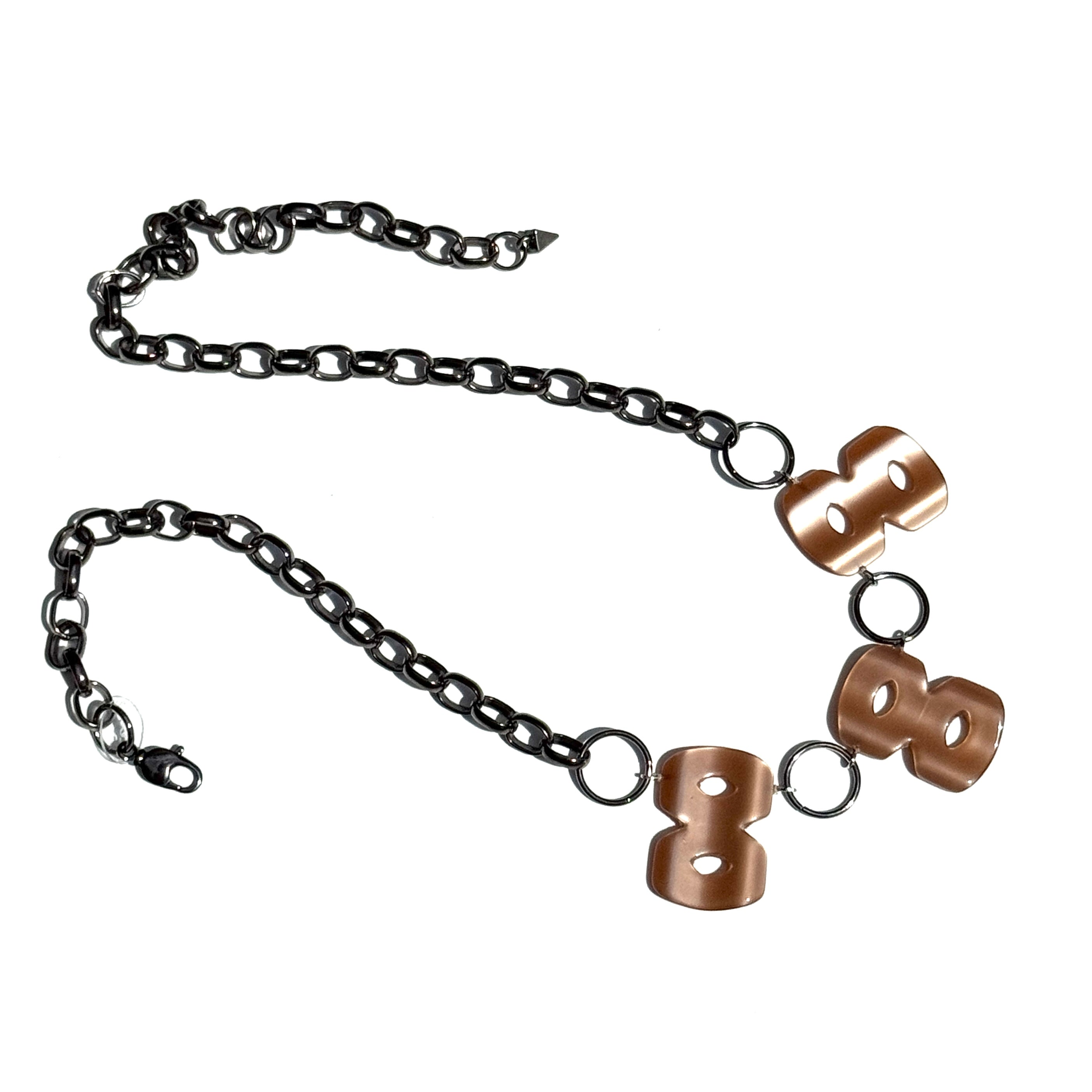 Figure 8 Link Necklace