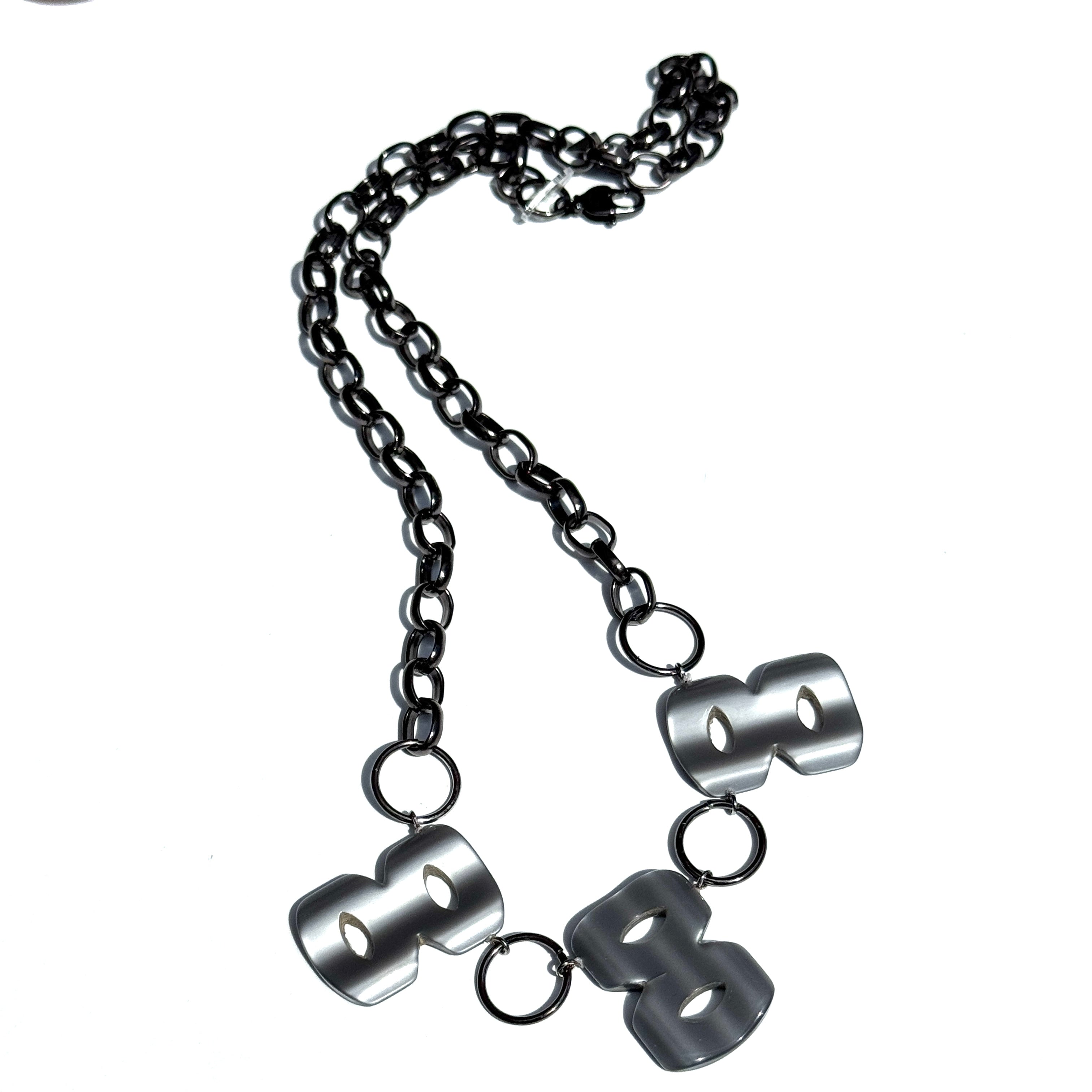 Figure 8 Link Necklace