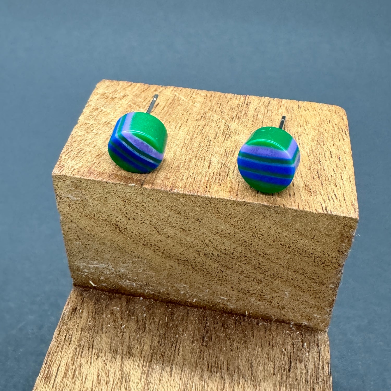 vintage lucite green stripe earrings