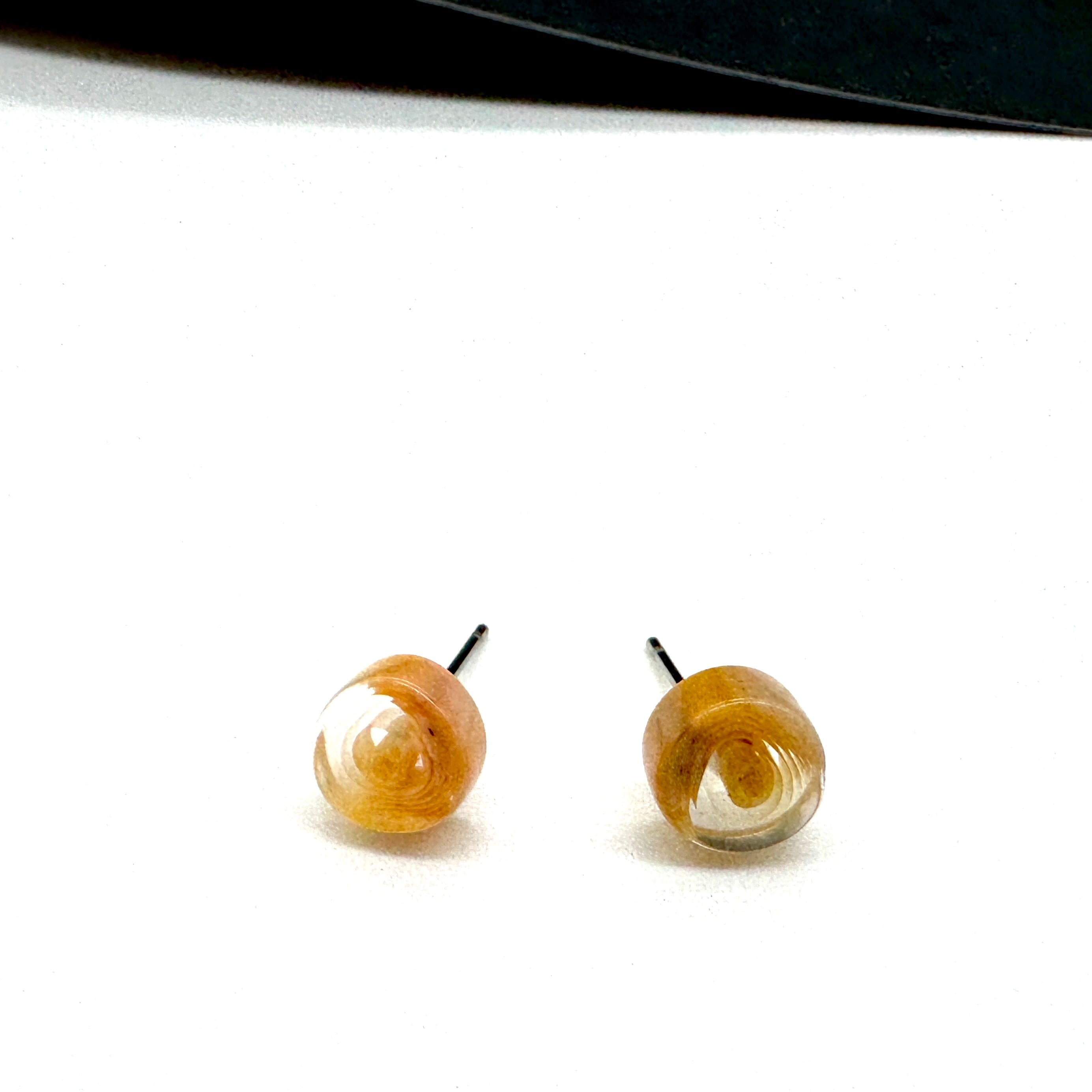 golden beige studs