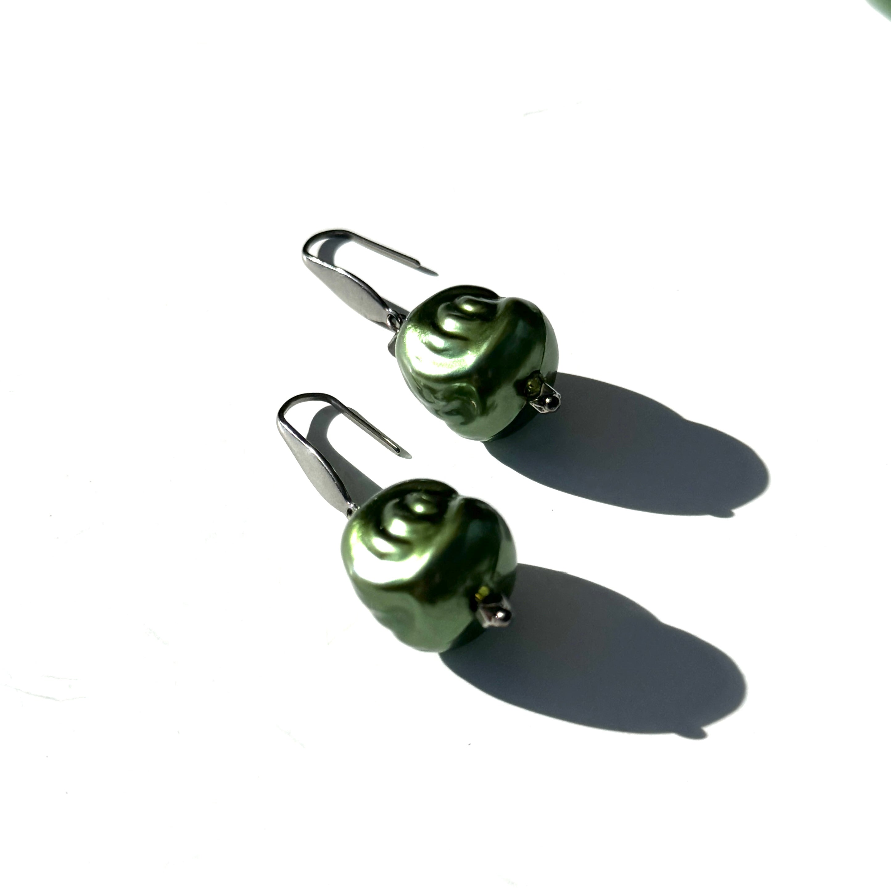 Hollow Evergreen Drop Earrings