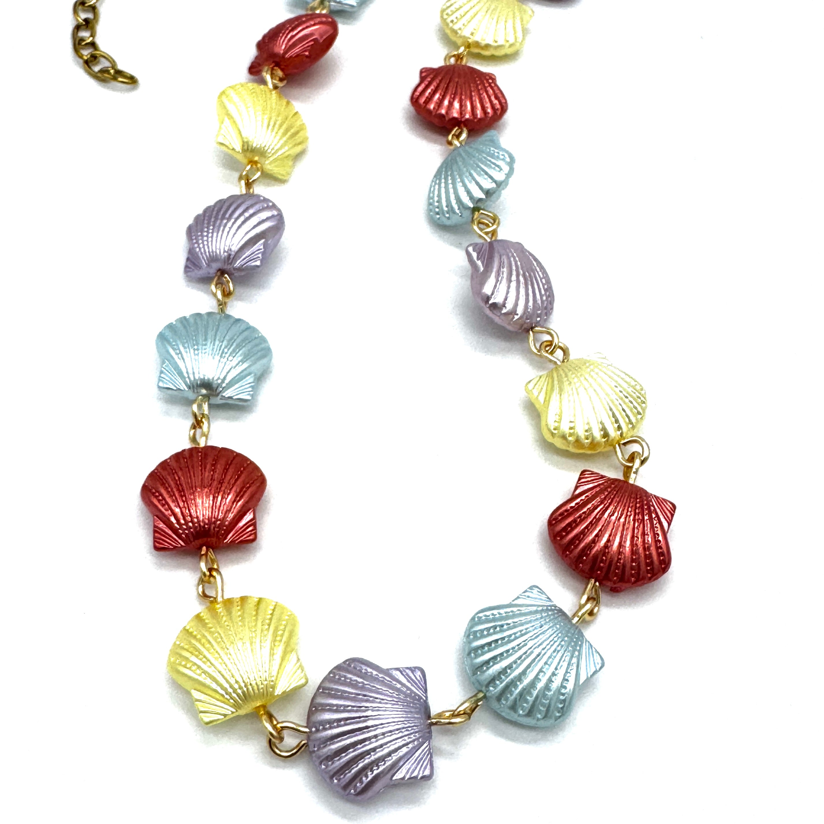 She Sells Seashells Amelia Necklace