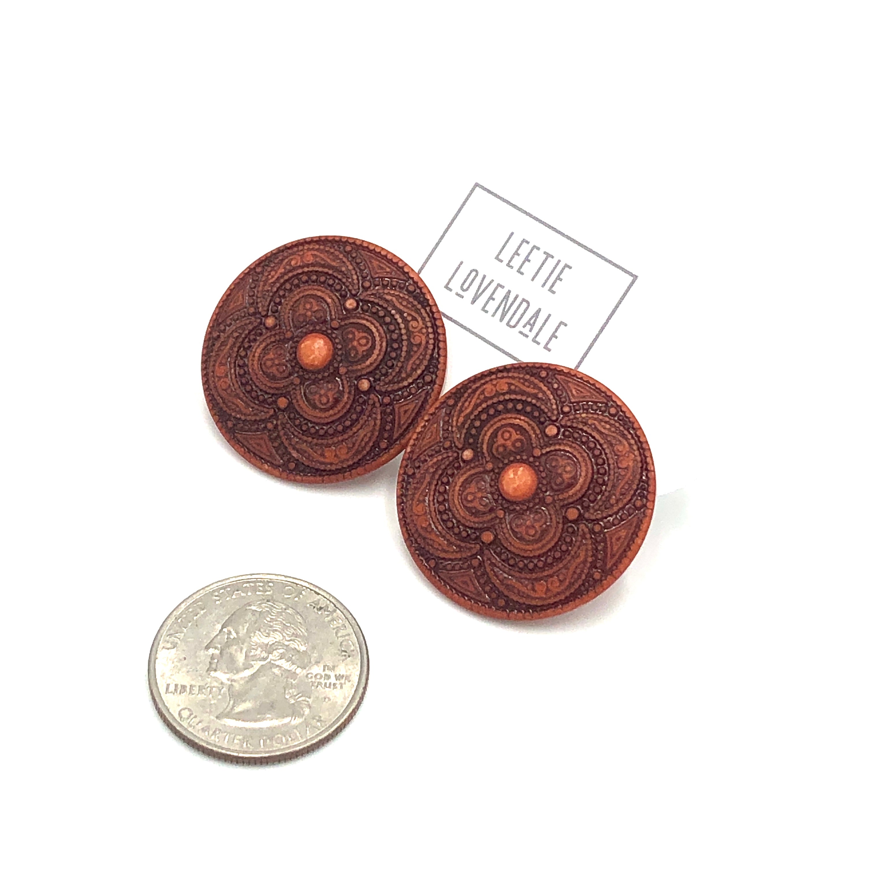 henna carved stud earrings