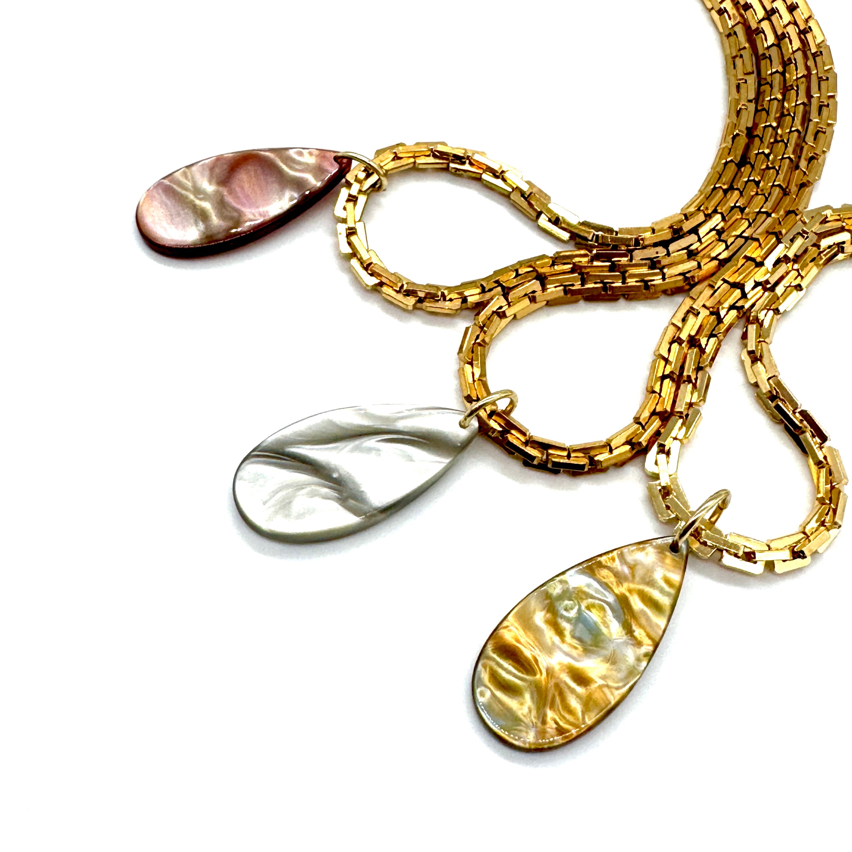 Boston Aura Pendant Necklace