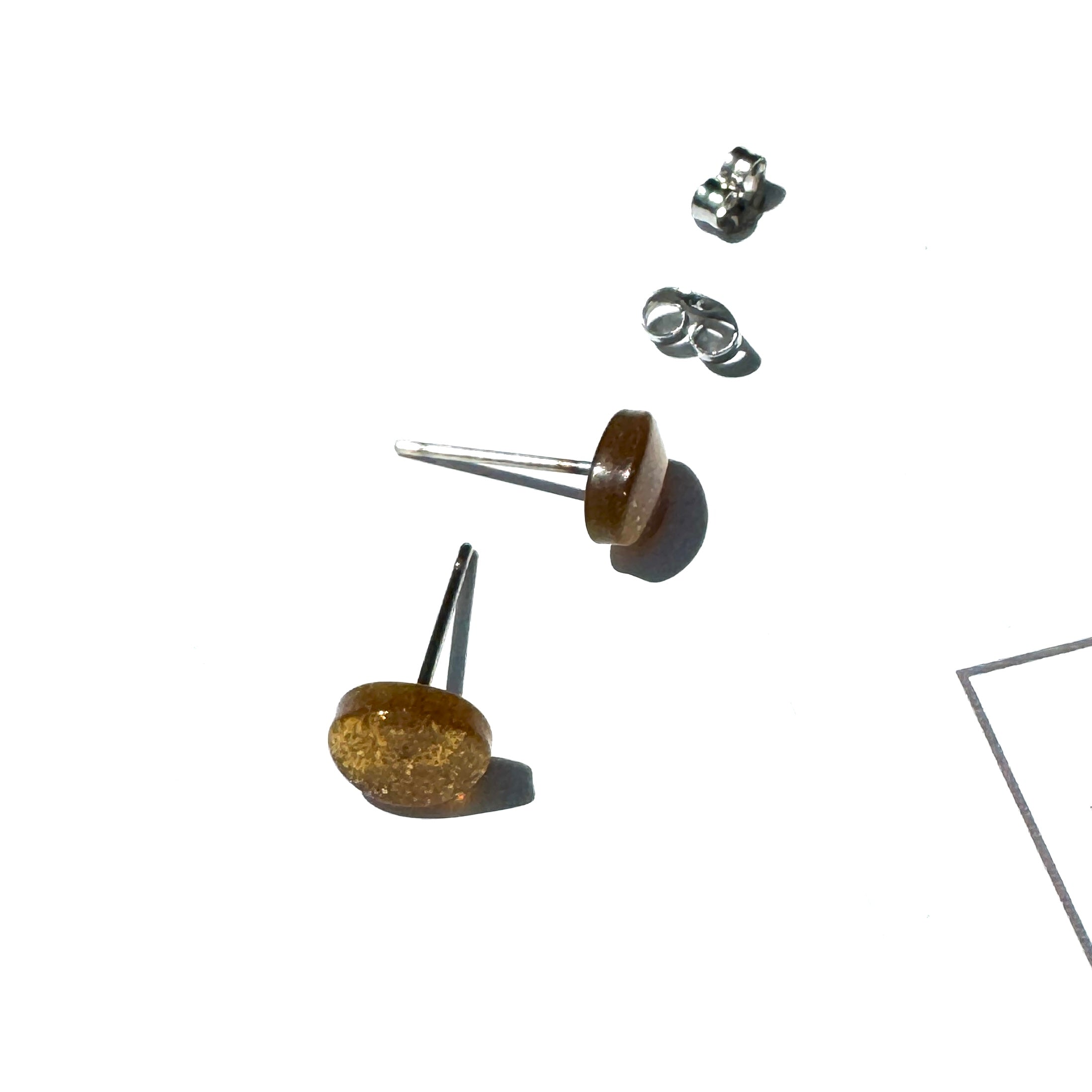 Gold Glitter Oval Stud Earrings