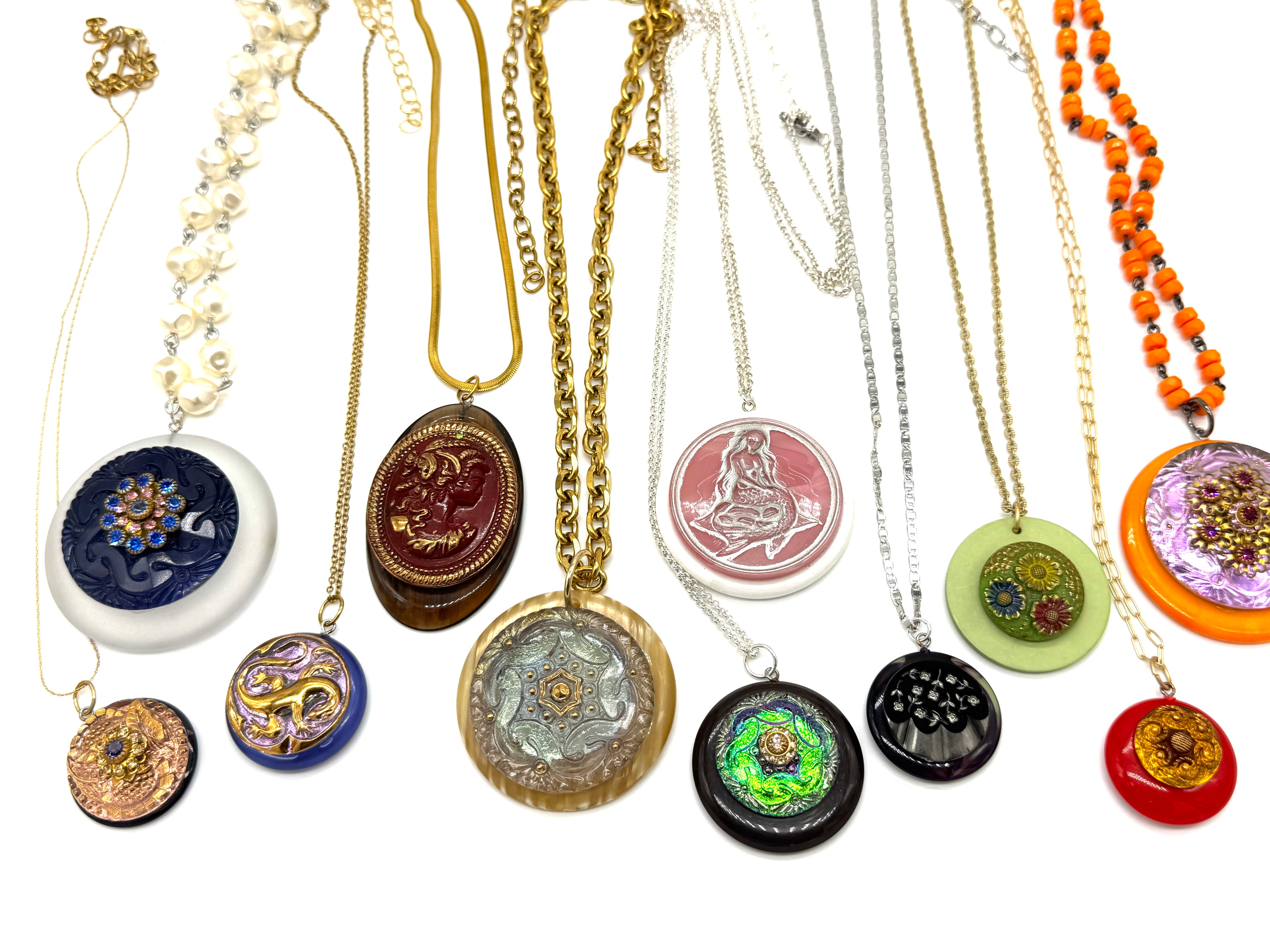 Metallic Buds on Olive Oval Vintage Button Vault Necklace - Shortie