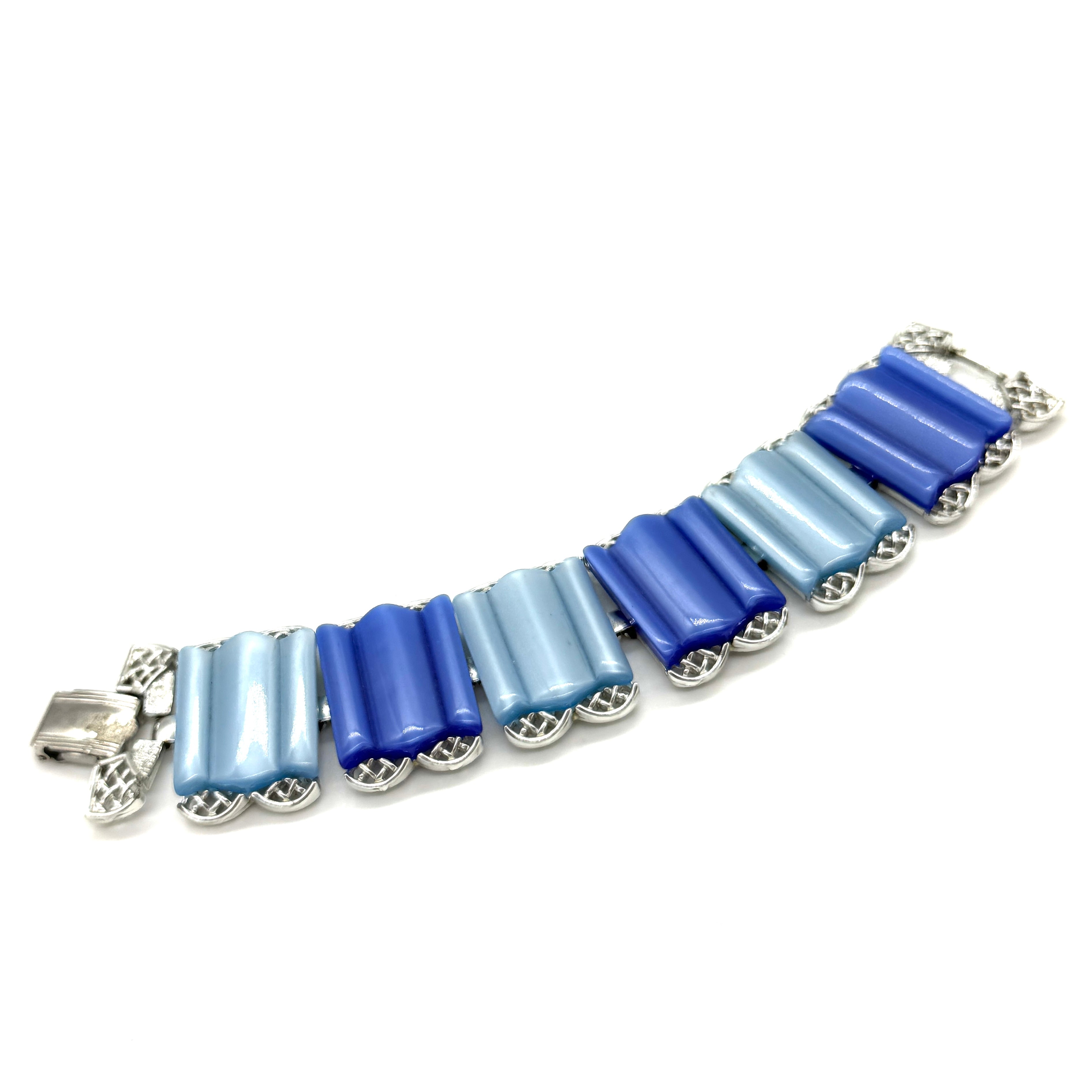 Vintage Blues Thermoset Bracelet