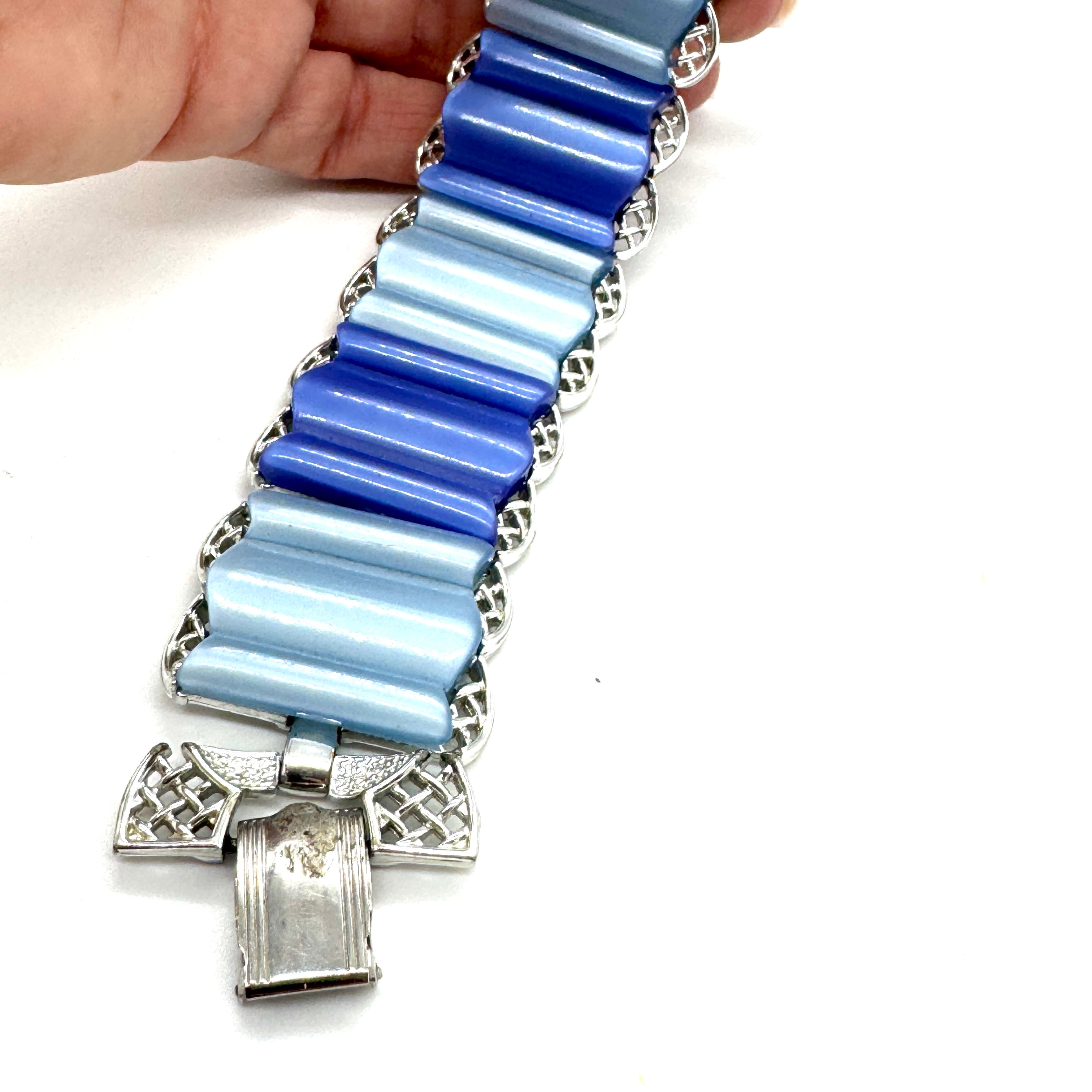 Vintage Blues Thermoset Bracelet
