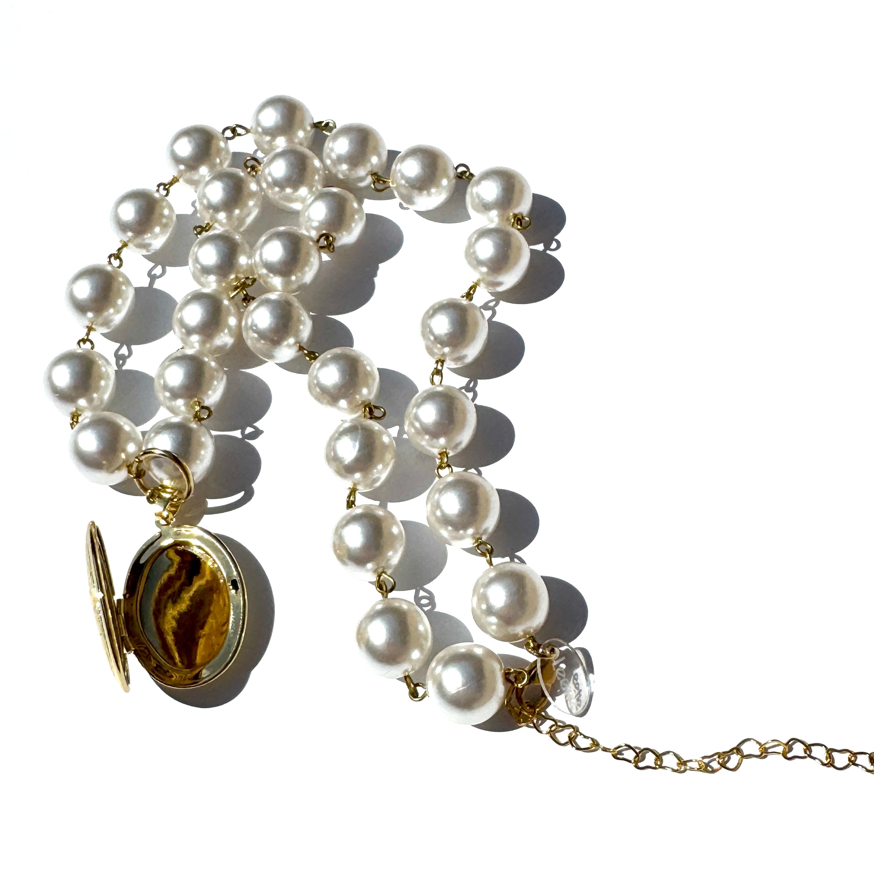 Pearl Reverie Locket Necklace