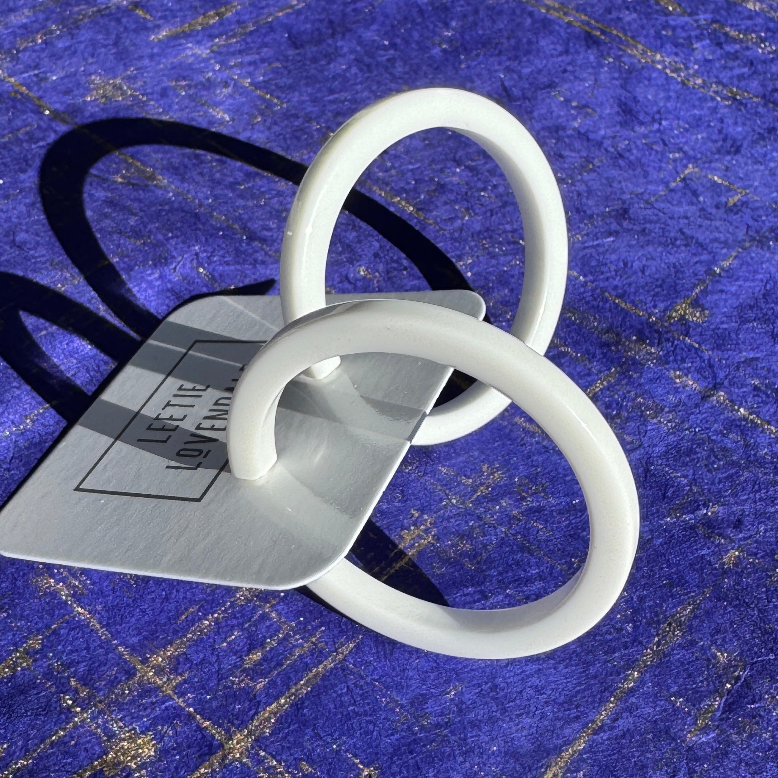 White Vintage Mondo Hoop Earrings