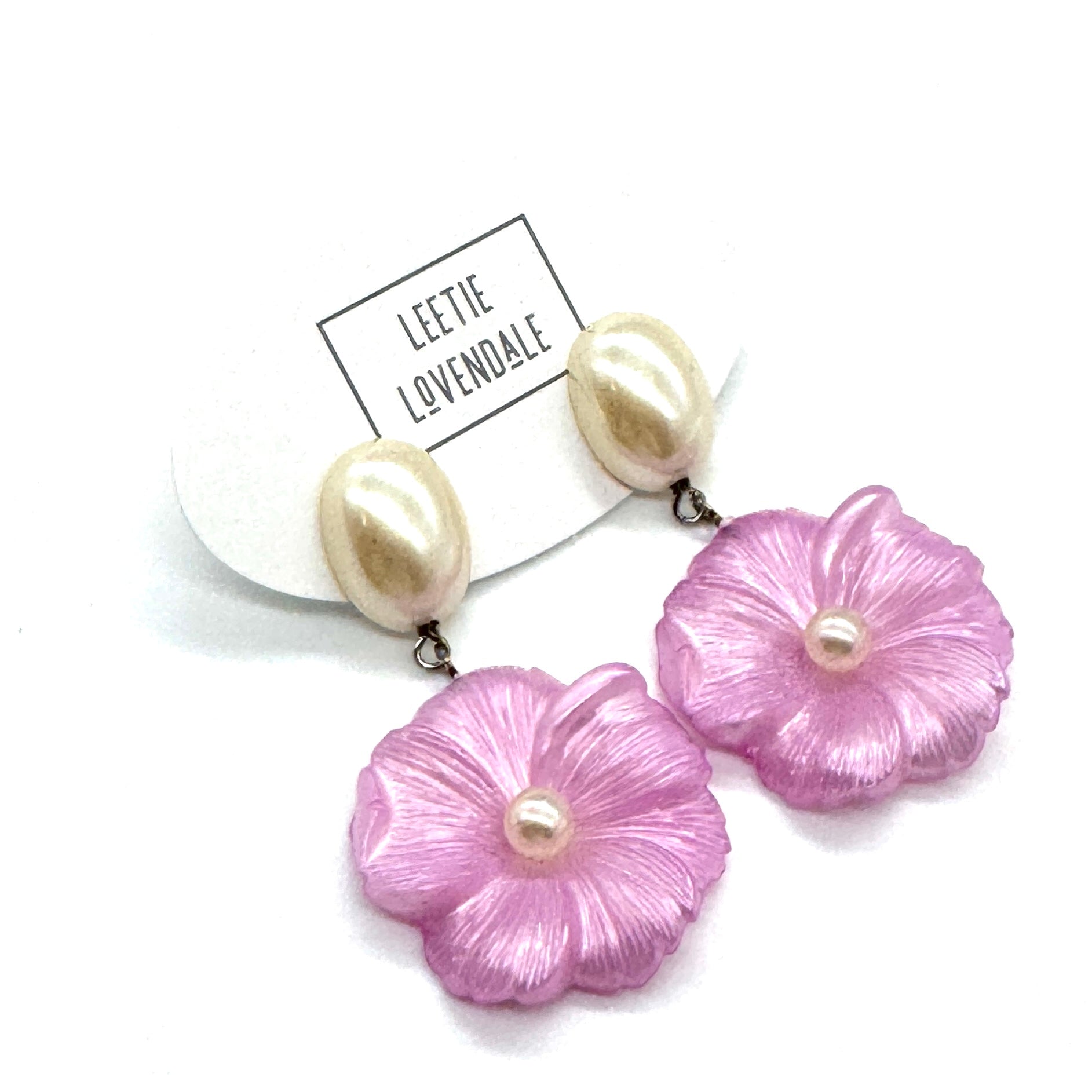 Detailed Dahlia & Pearls Earrings