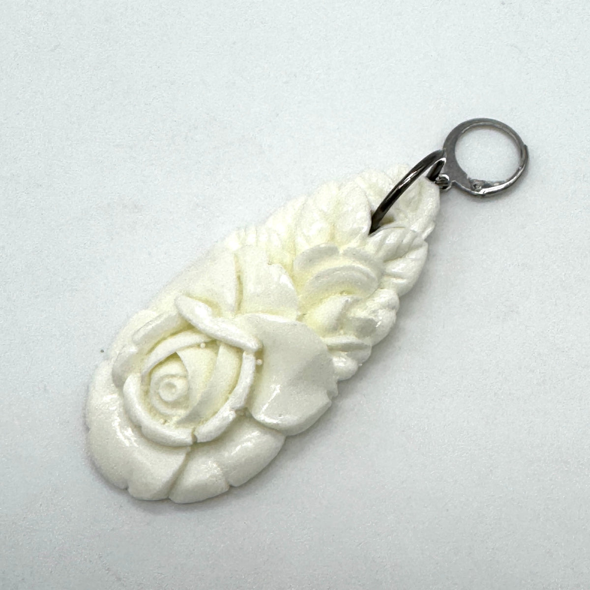 The Leetie Pendant & Charm Bar