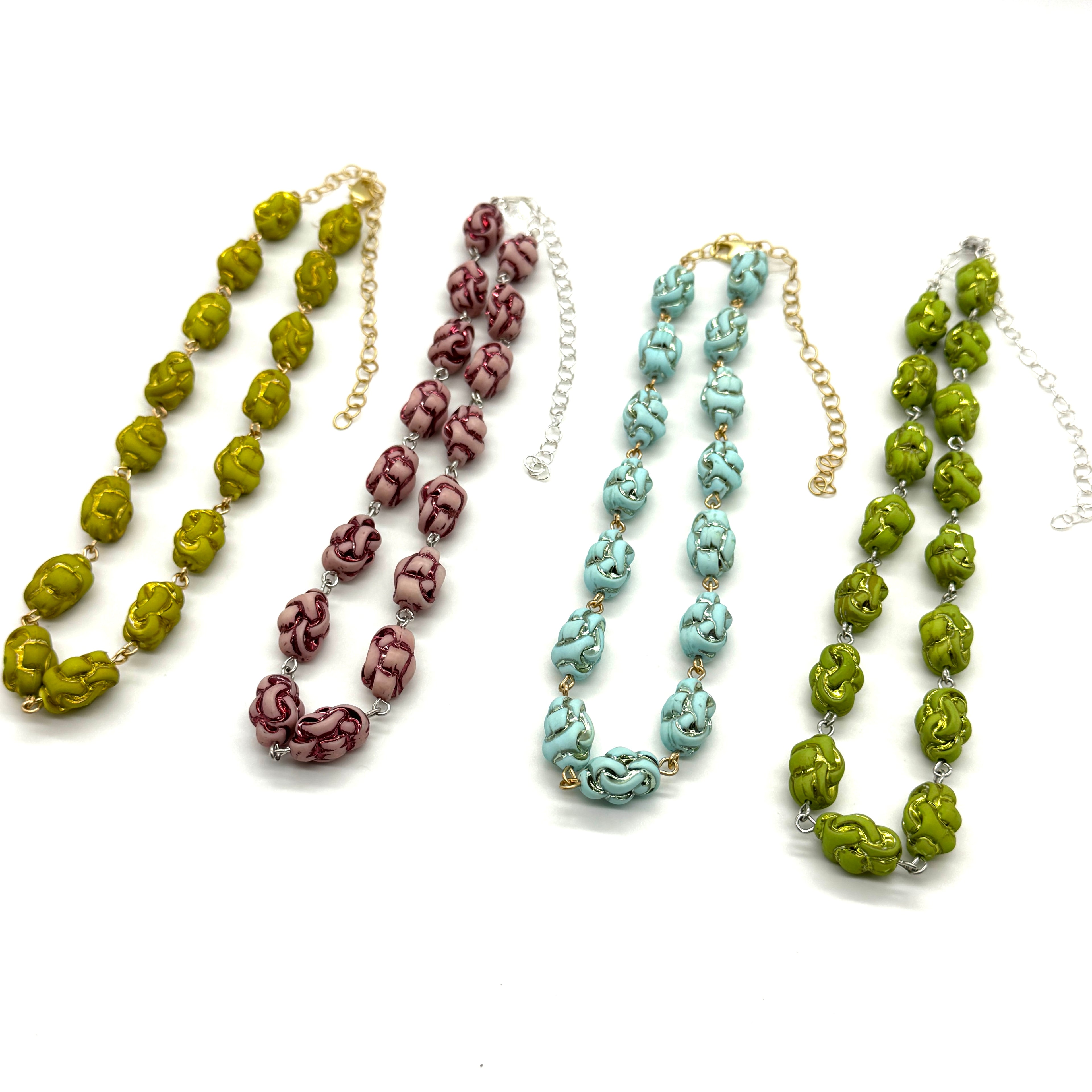 Infinity Knot Amelia Necklace