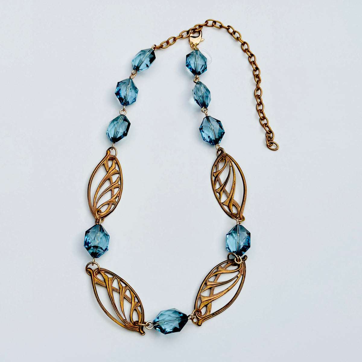 Blue Belle Époque Necklace