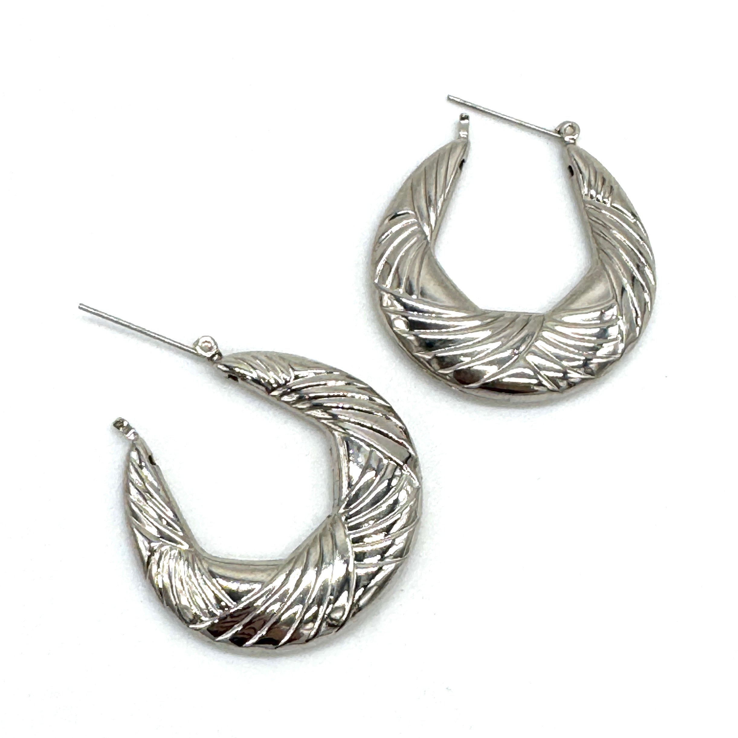 Contour Wave Silver Hoop Earrings