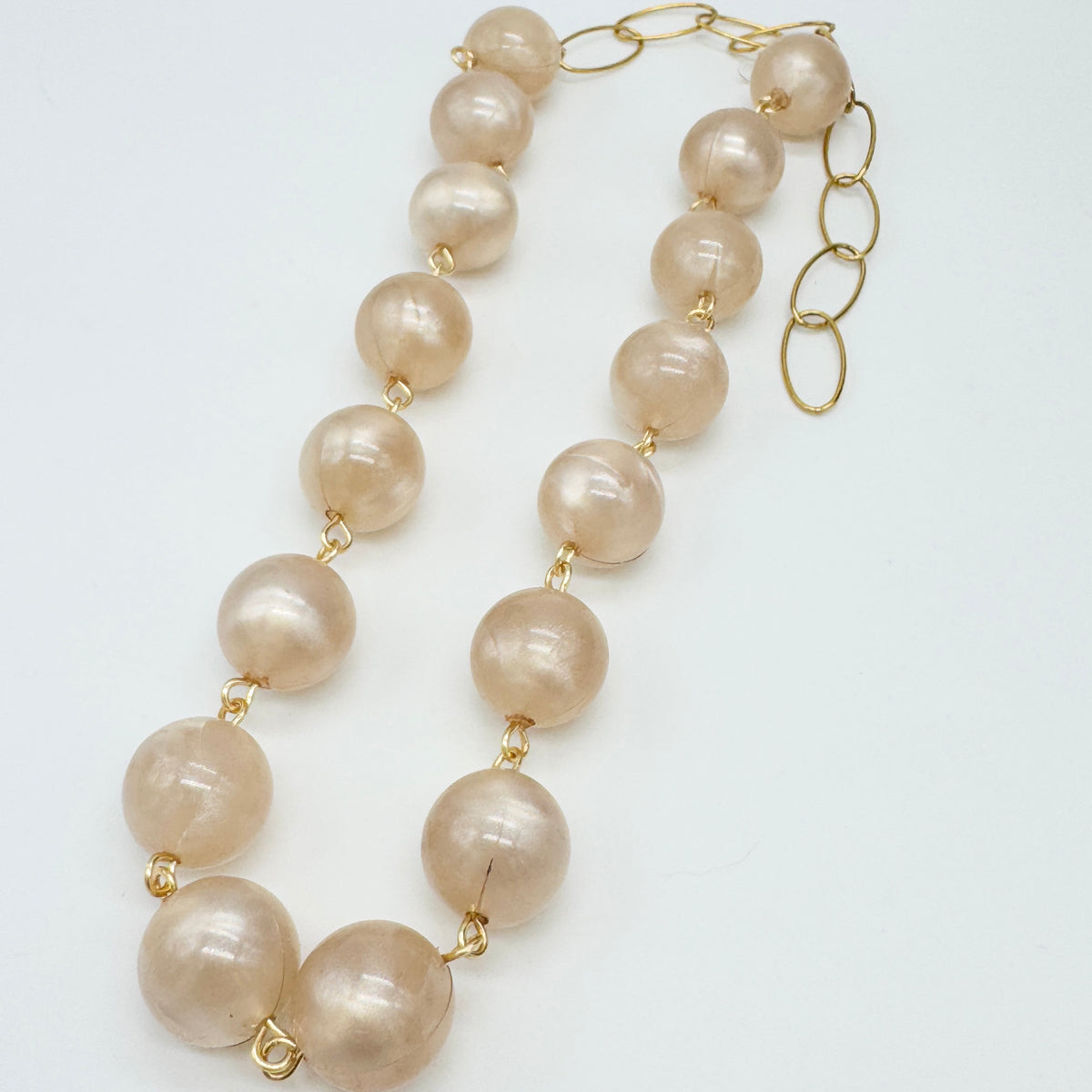 Beige Behavior Amelia Necklace