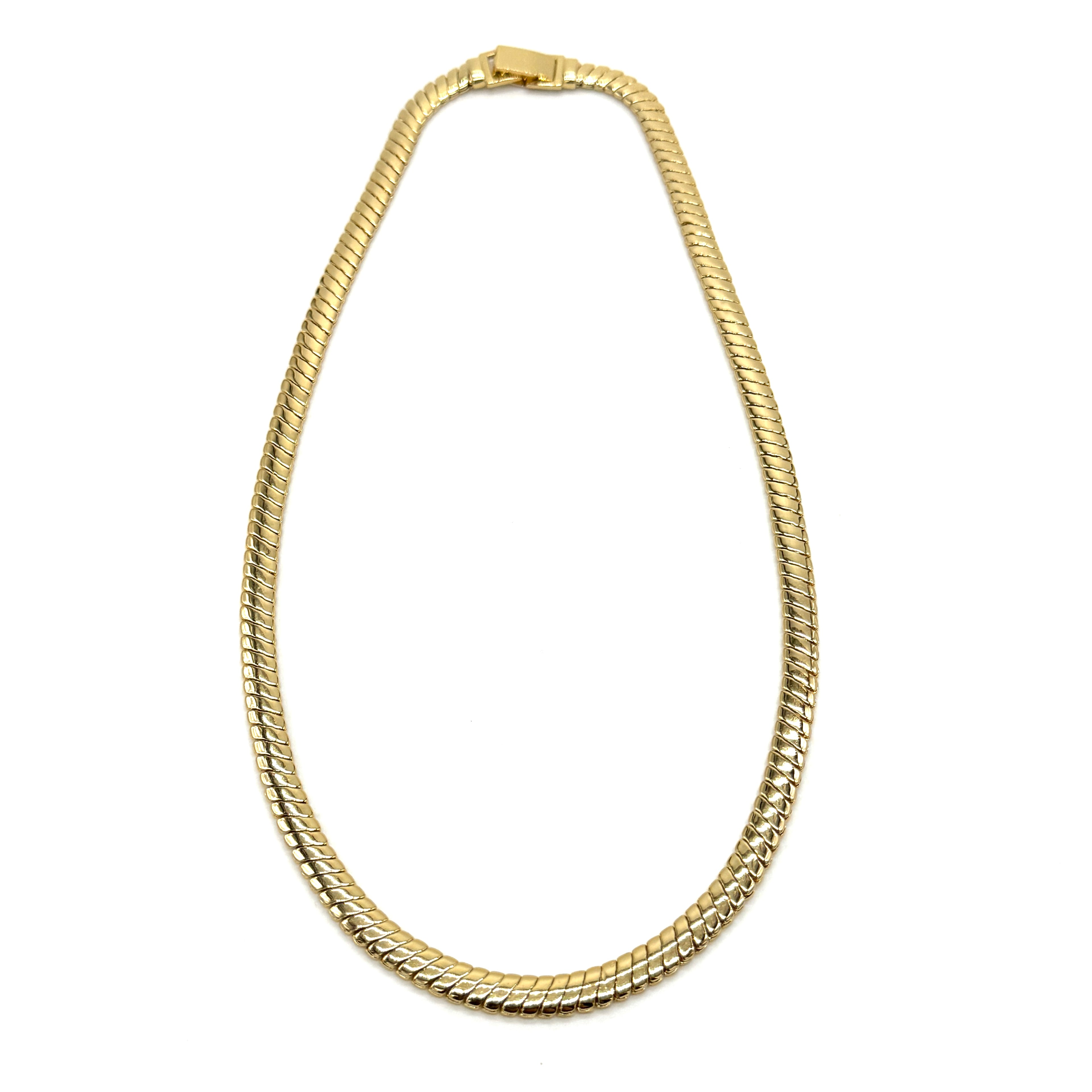 Boldline Snake Chain Necklace