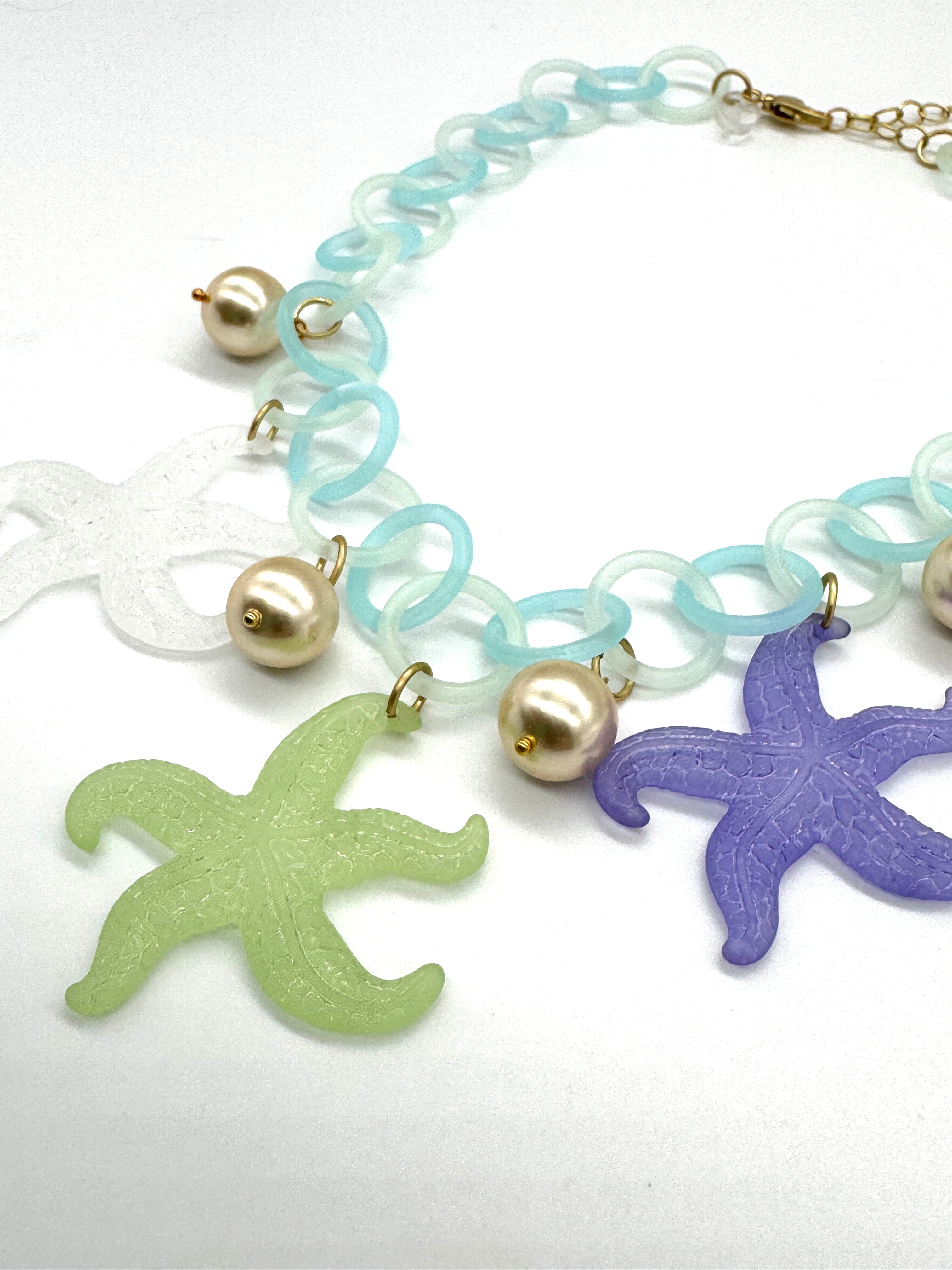 Clink Lucite Charm Necklace - Starfish Treasures *