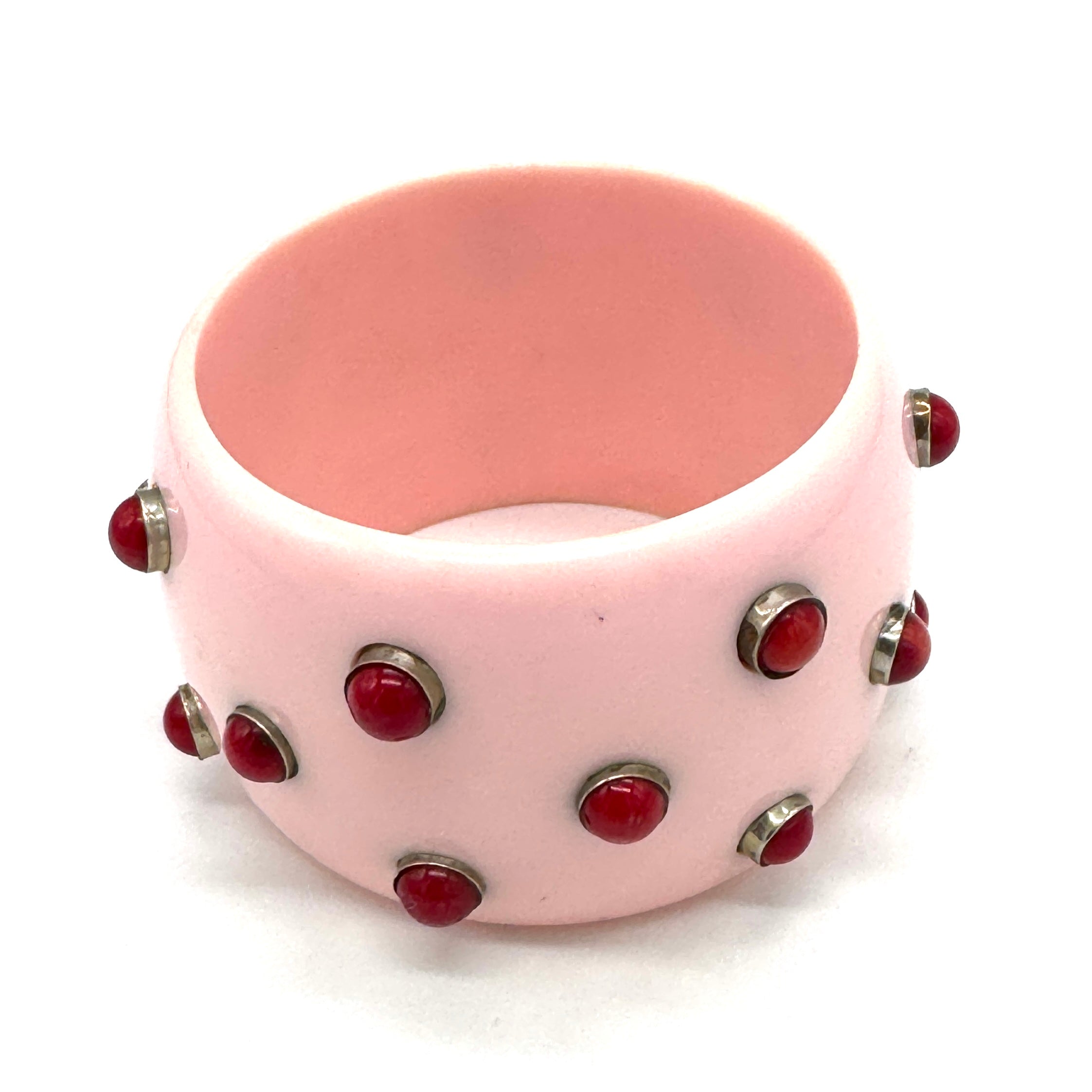 Pink & Red Coral Set Resin Bangle Bracelet - Mondo
