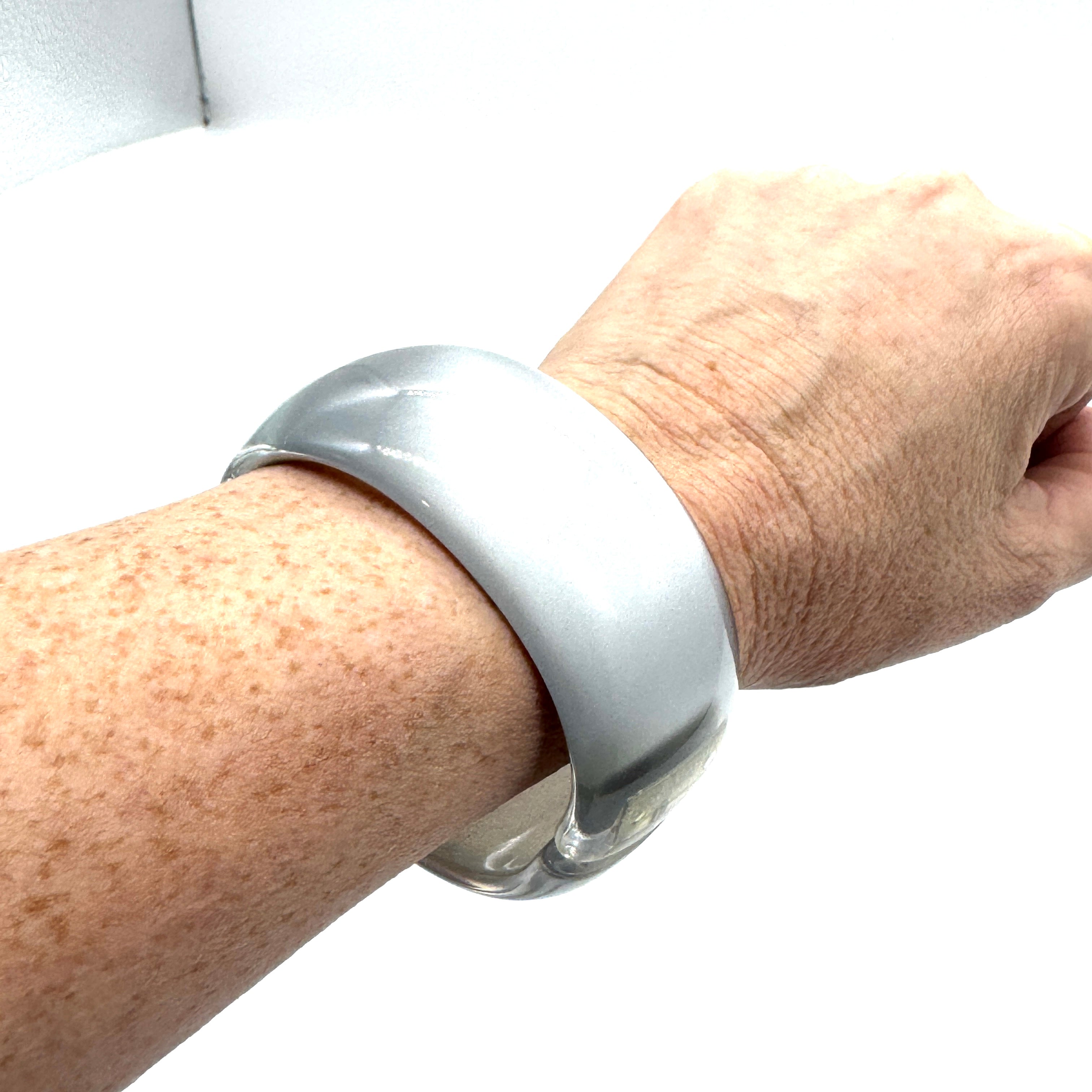 Silver Lining – Vintage Lucite Clamper Bracelet