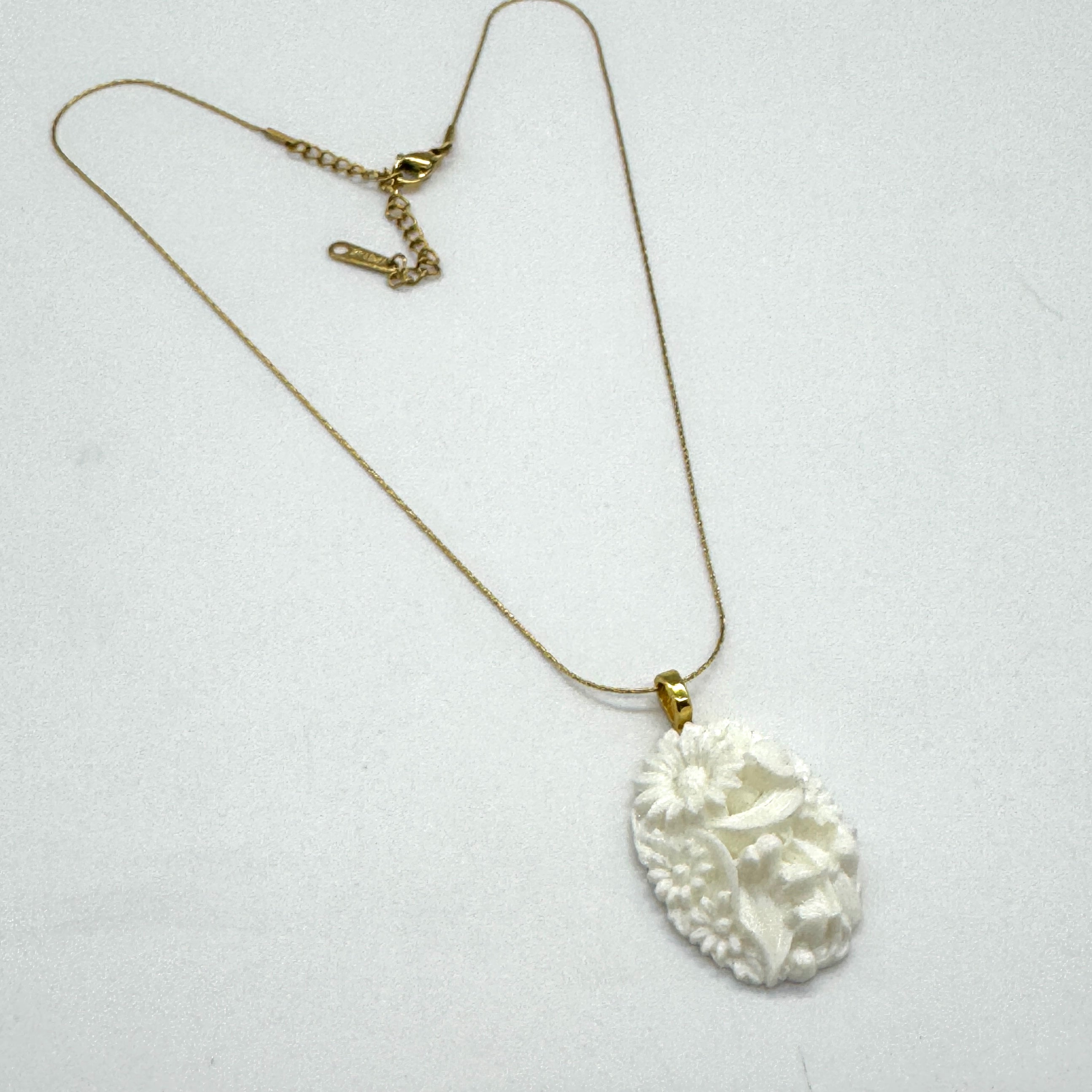 Modern Bloom Heirloom Necklace