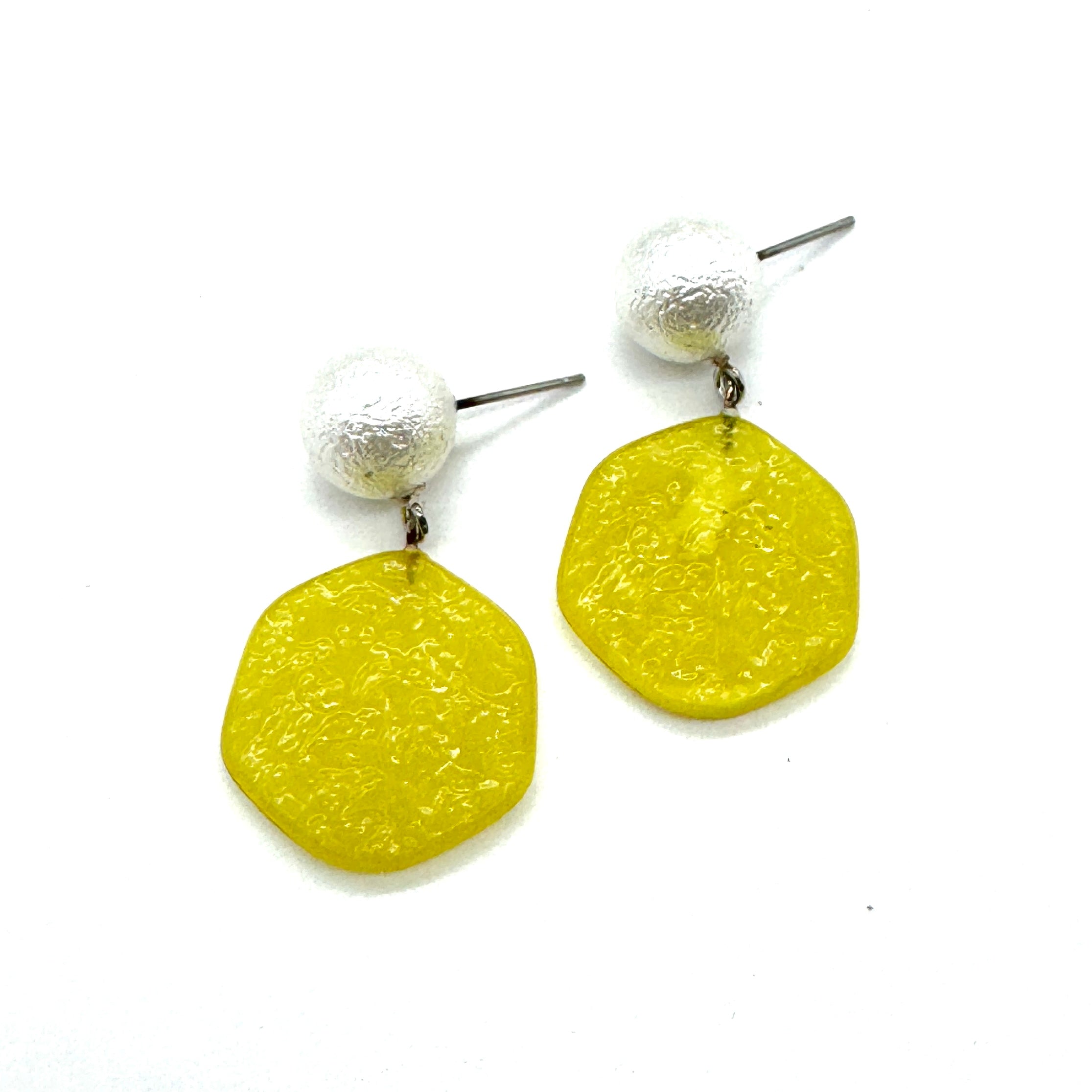 Jelly Ice Chip Pearl Earrings