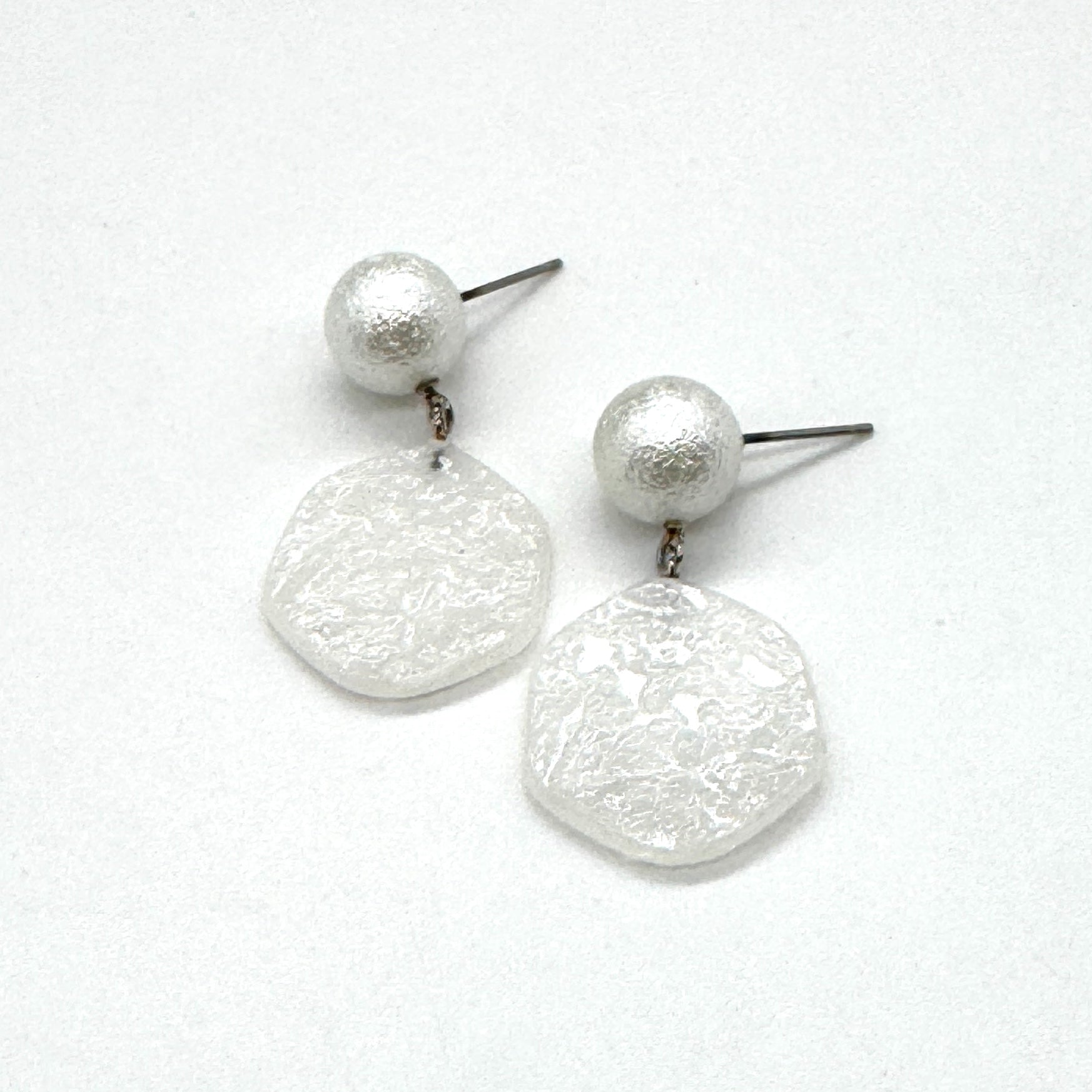Jelly Ice Chip Pearl Earrings