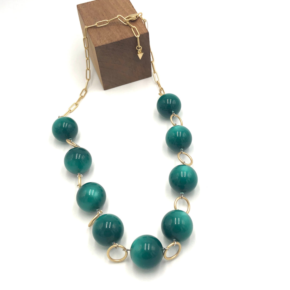 Emerald Moonglow Stations Necklace