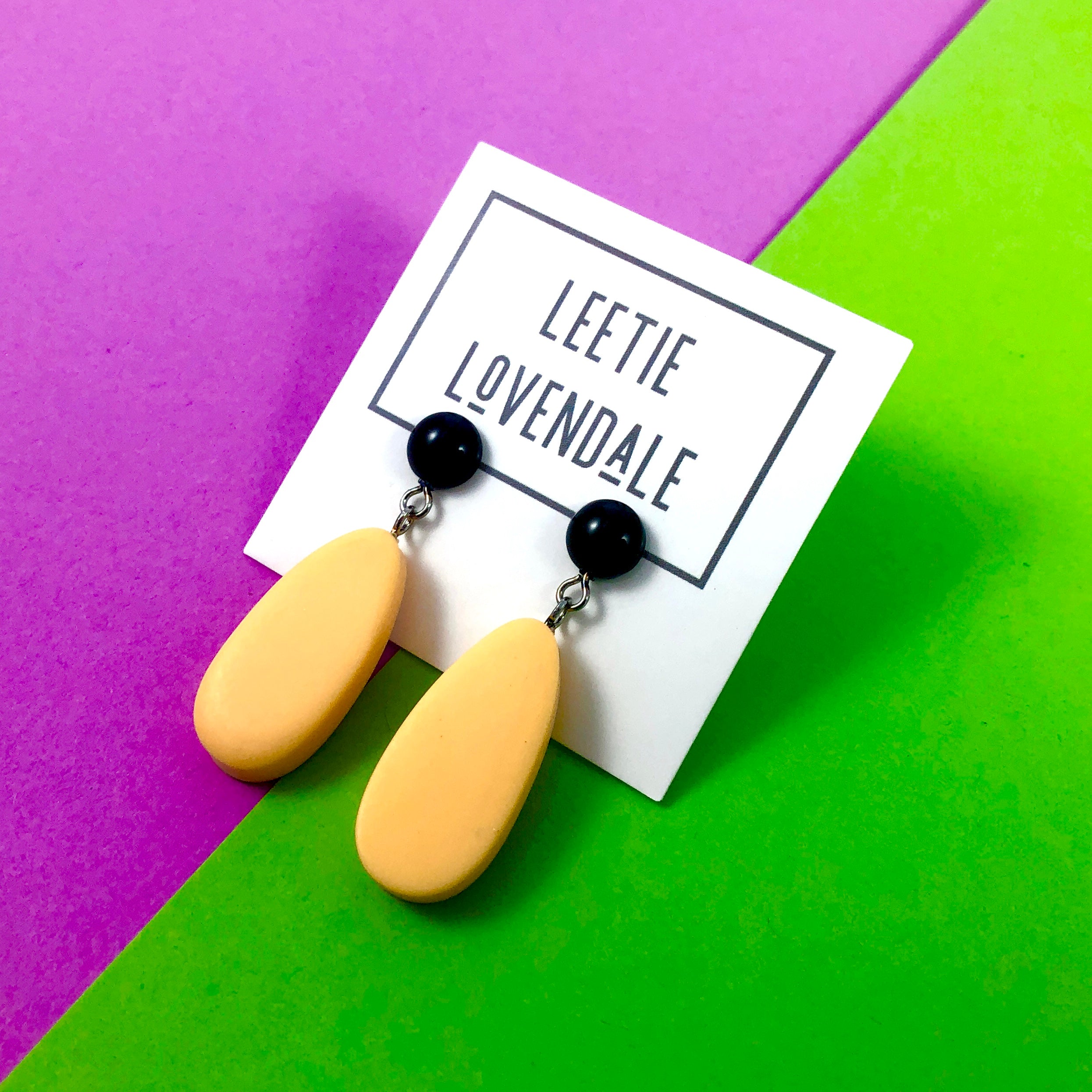 matte alex earrings