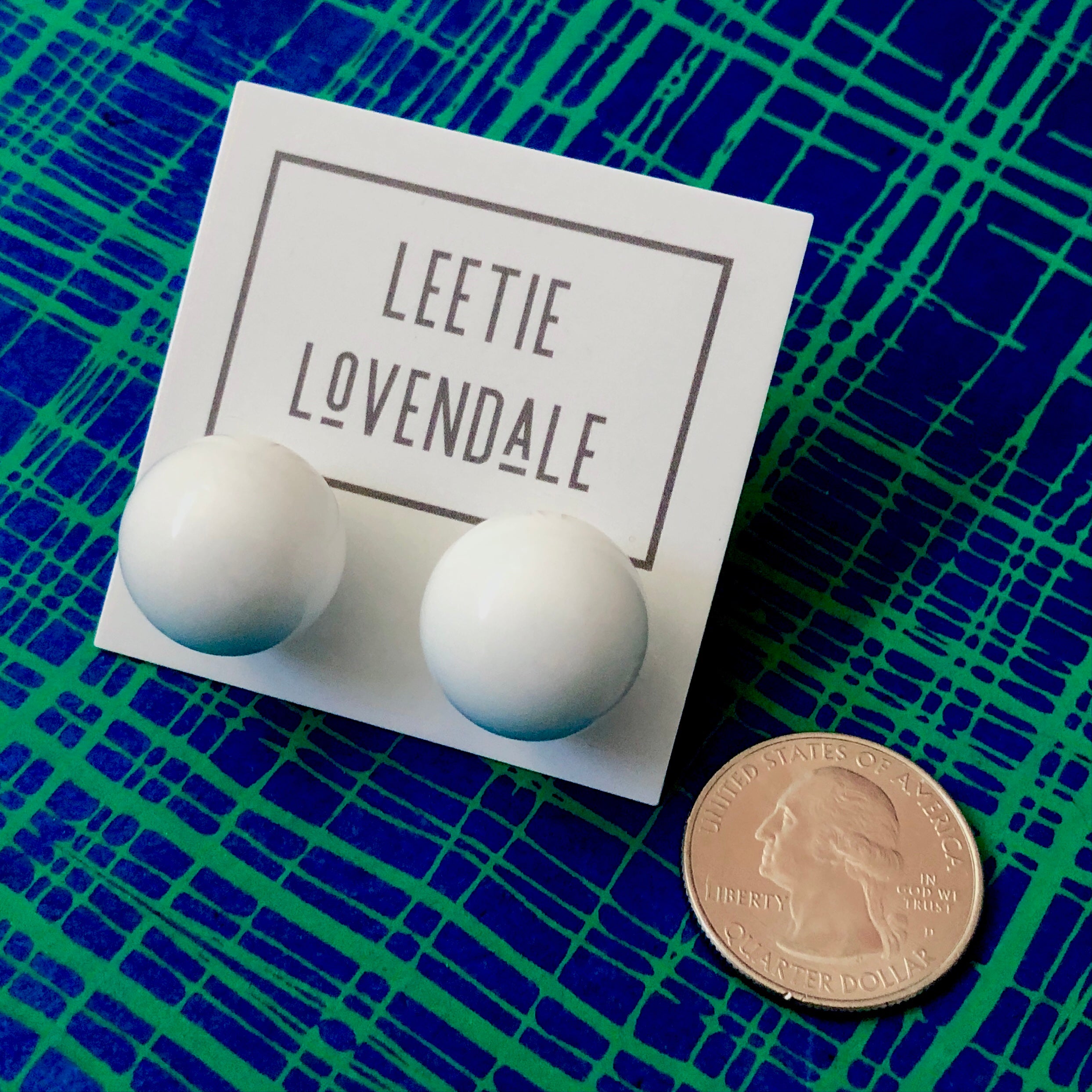 lucite vintage plastic