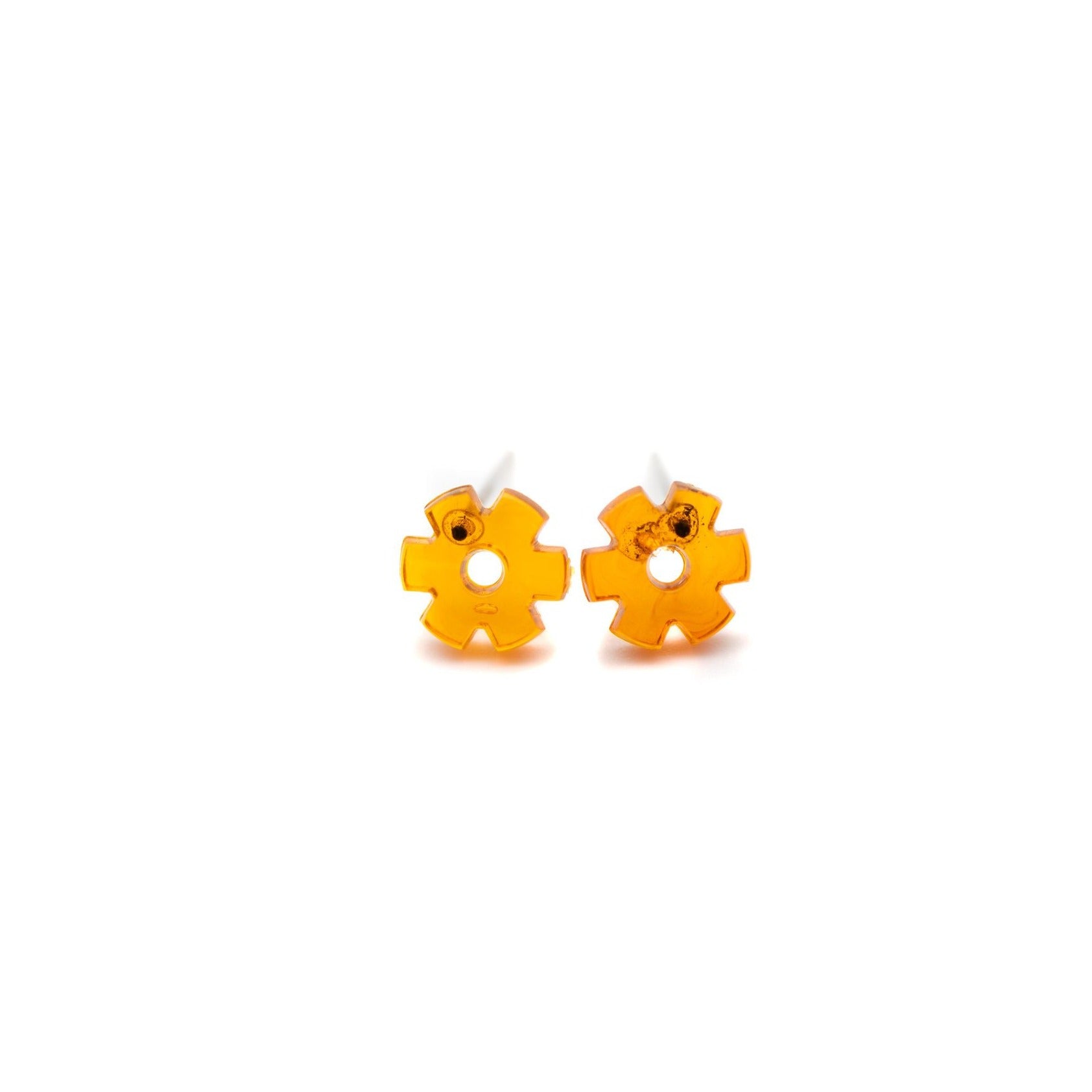 amber daisy studs