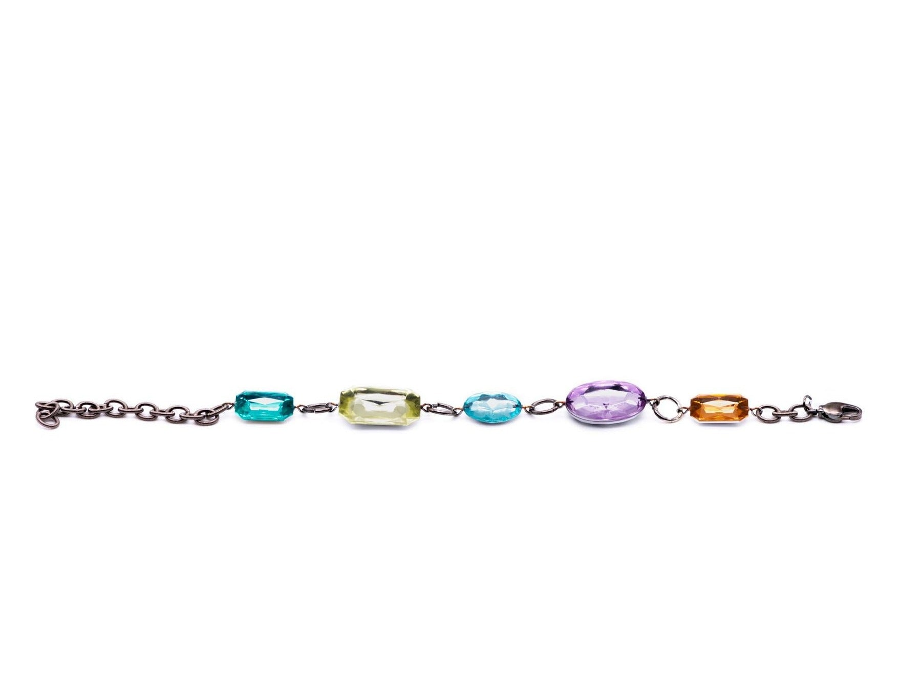 jewel linked bracelet