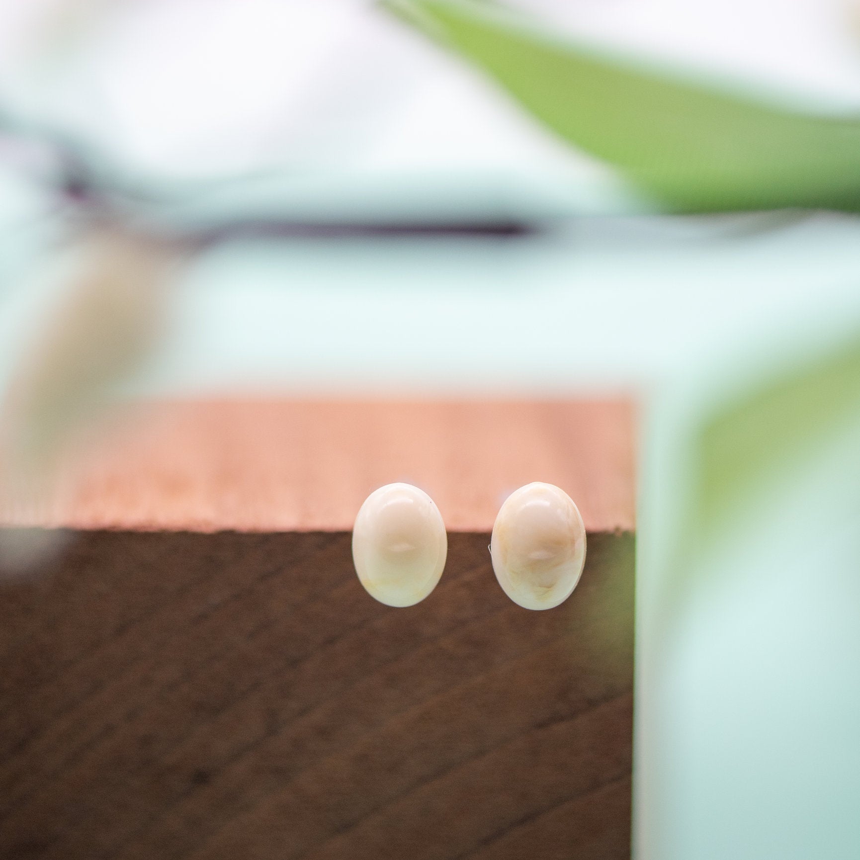 tiny cream studs