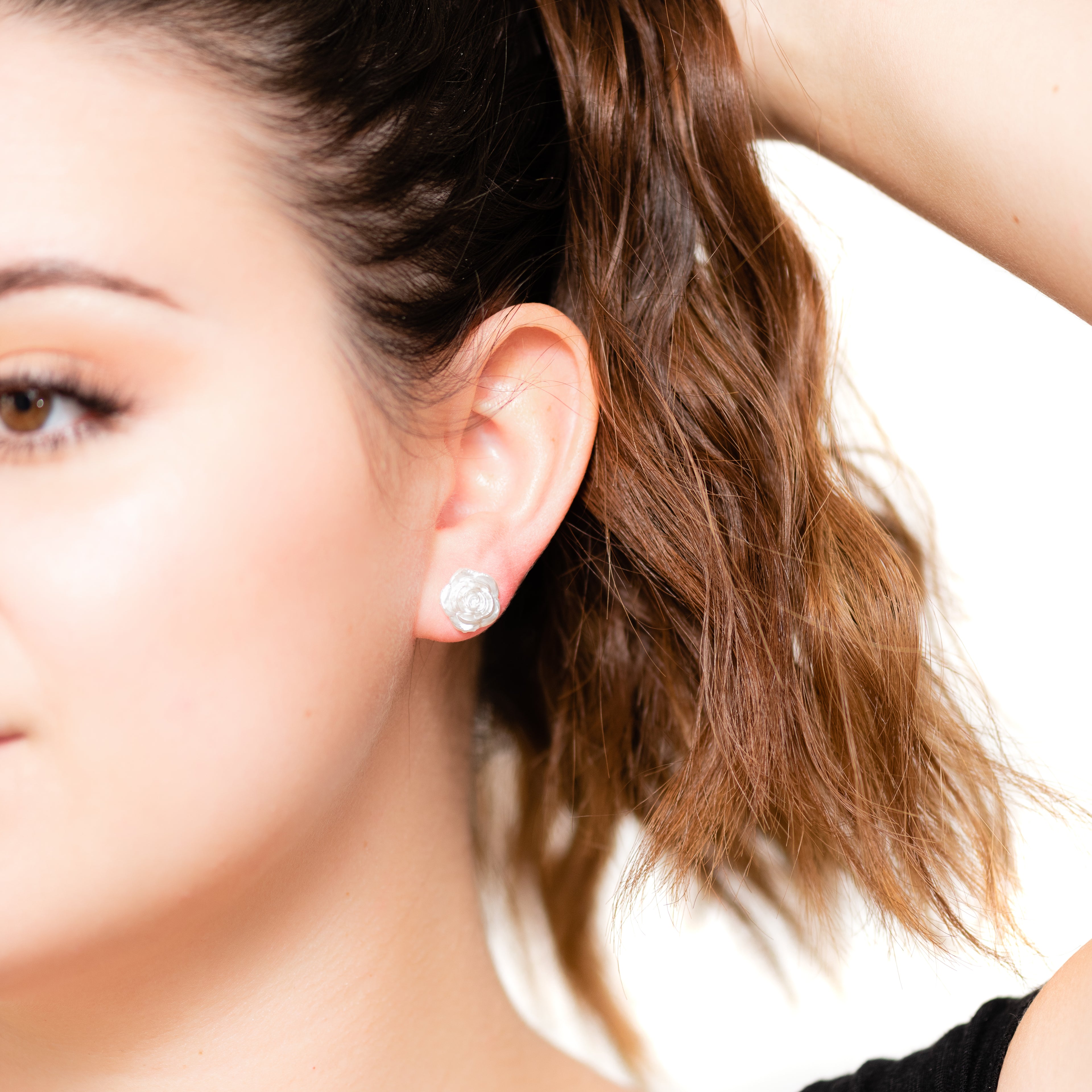 Pearly Ivory Rose Button Stud Earrings