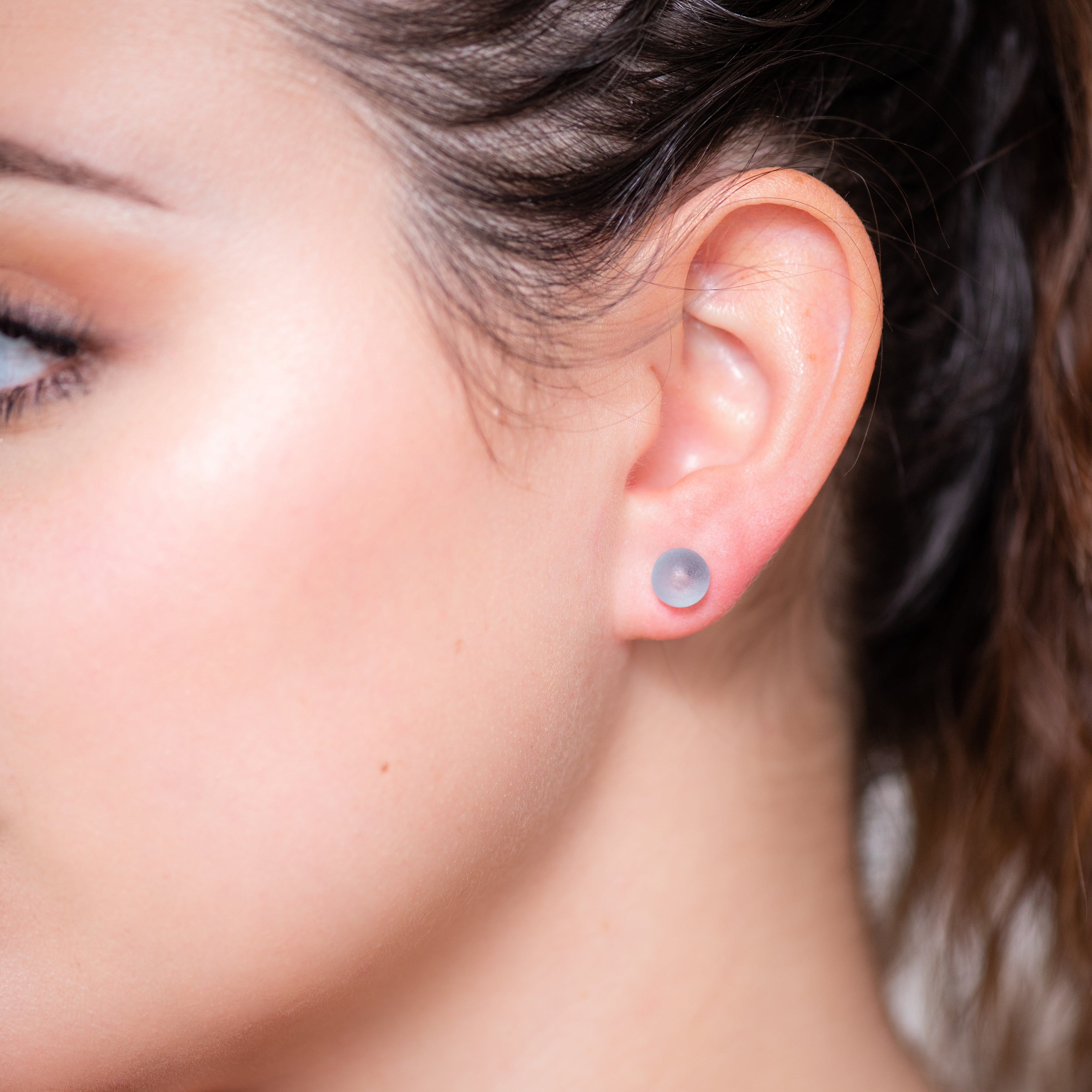 light blue 8mm studs