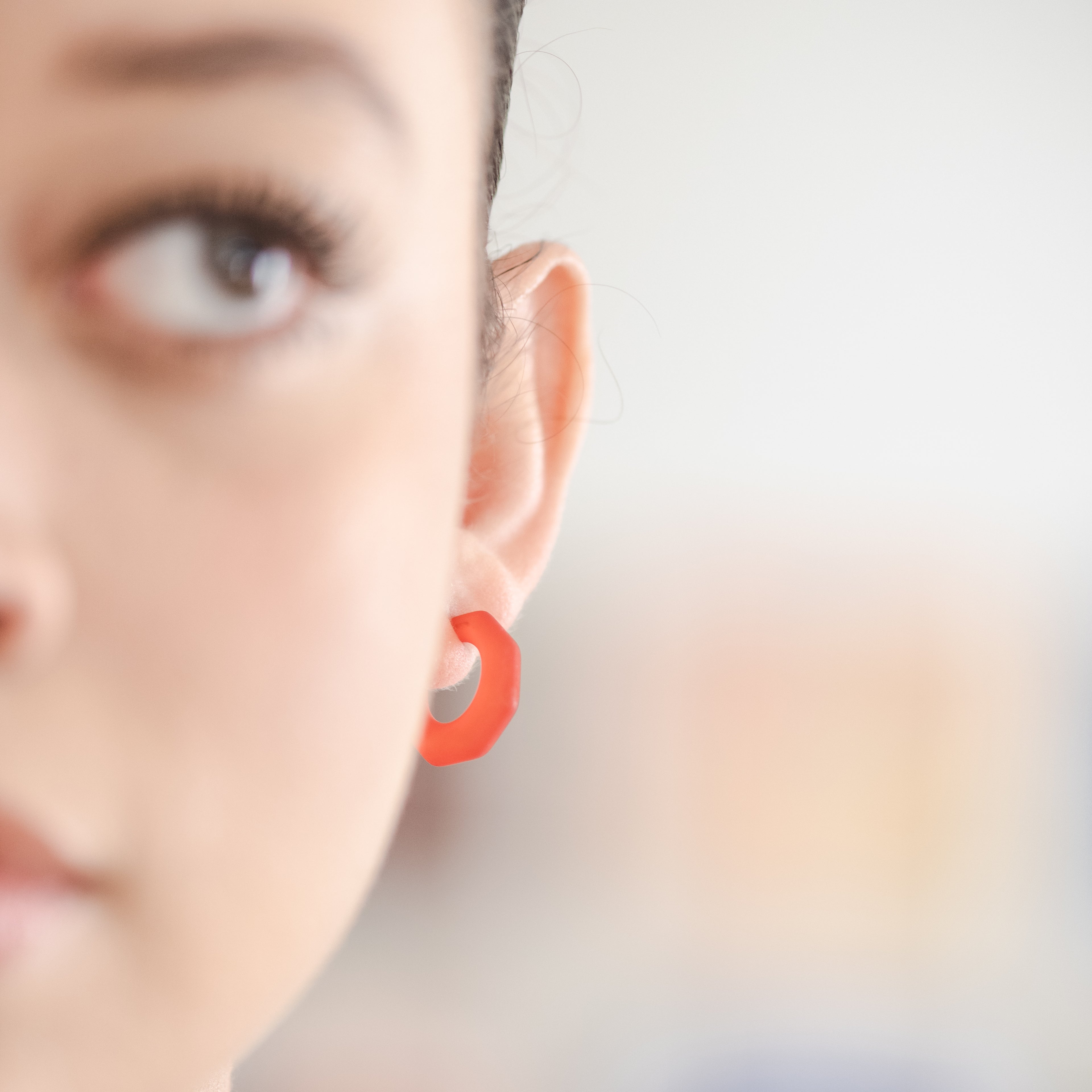 White Scalloped Mini Kit Hoop Earrings