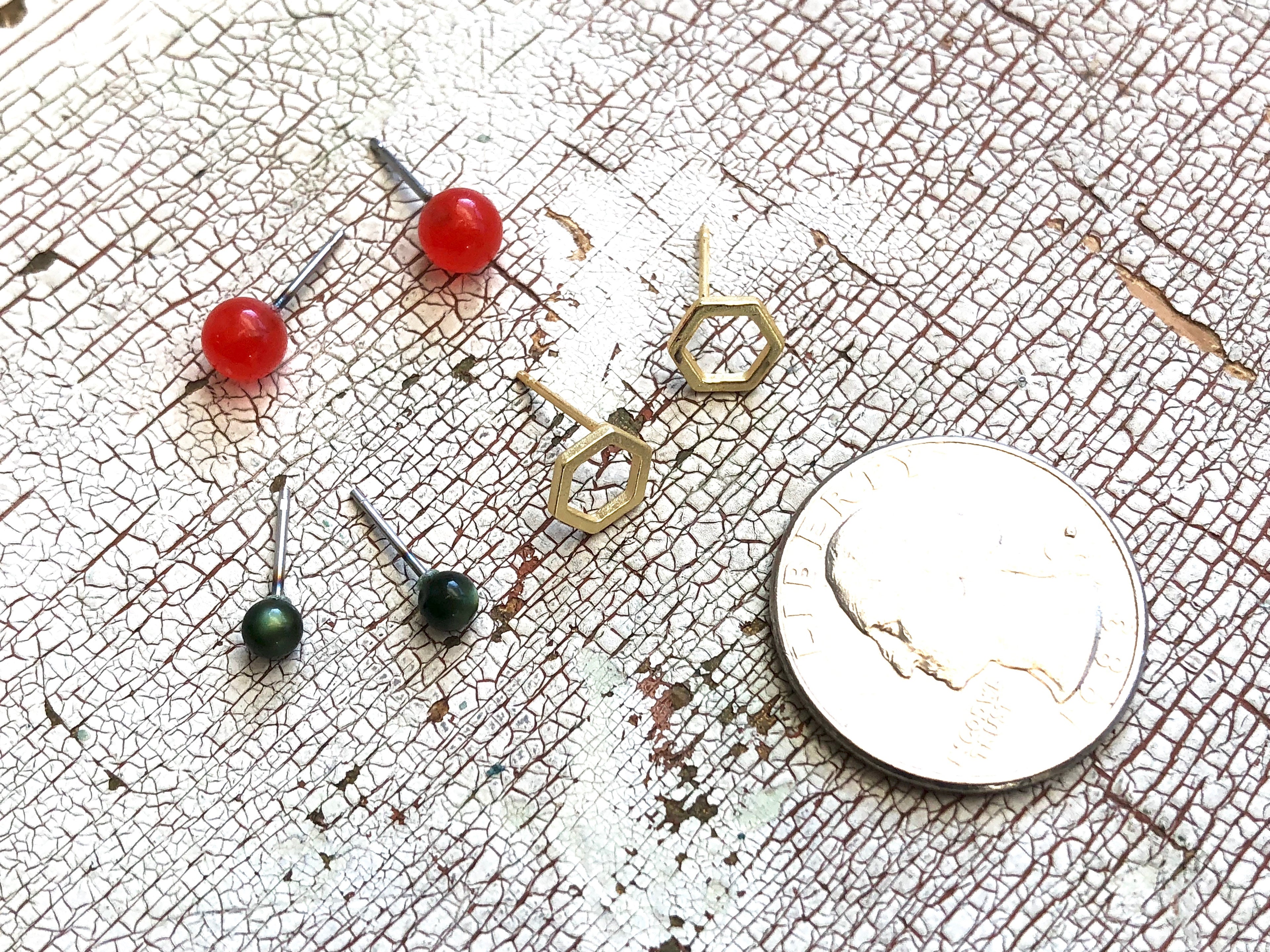 Tiny Forest Green Tomato Red & Frosted Gold Hexagon Geo Studs Earring Set