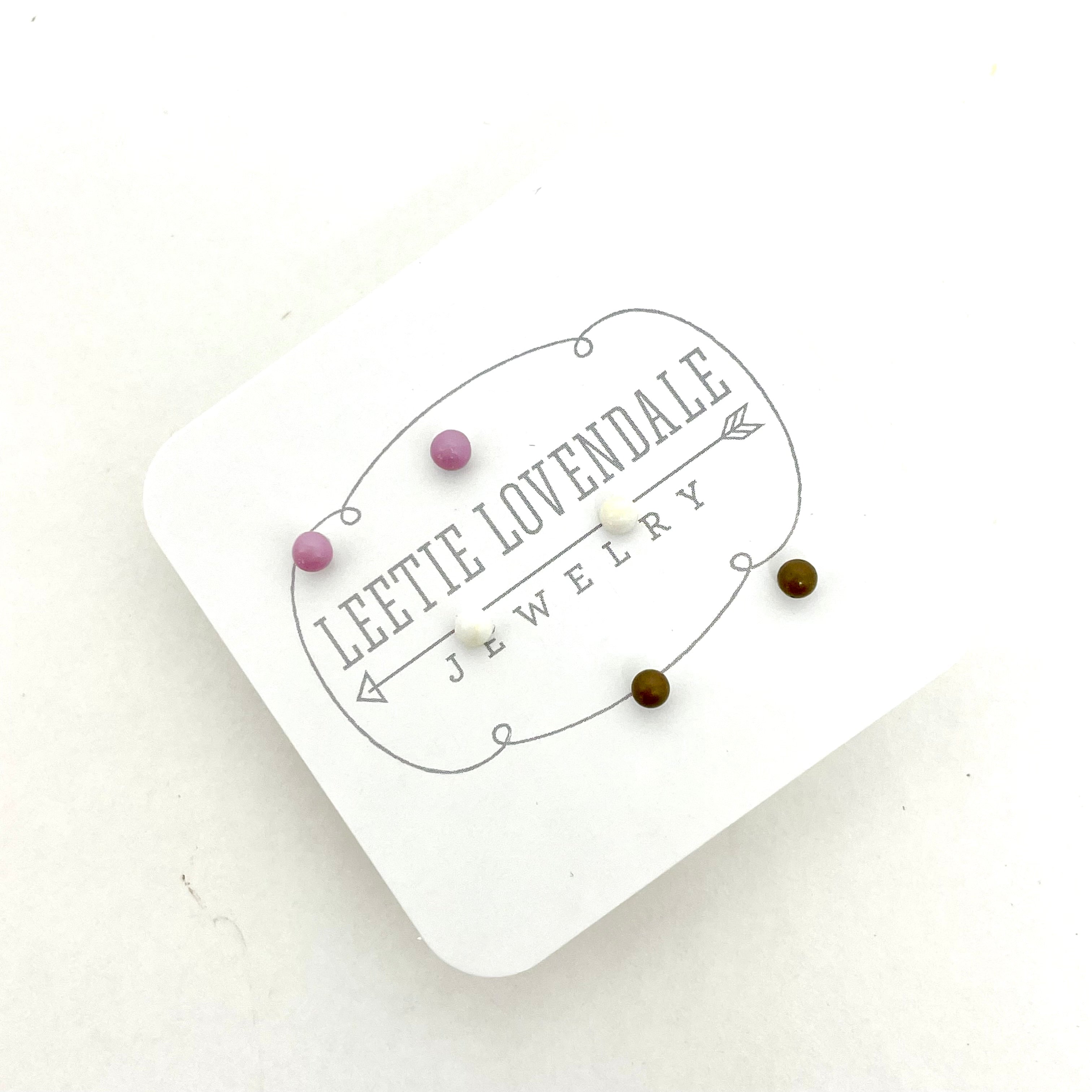 stud earrings set