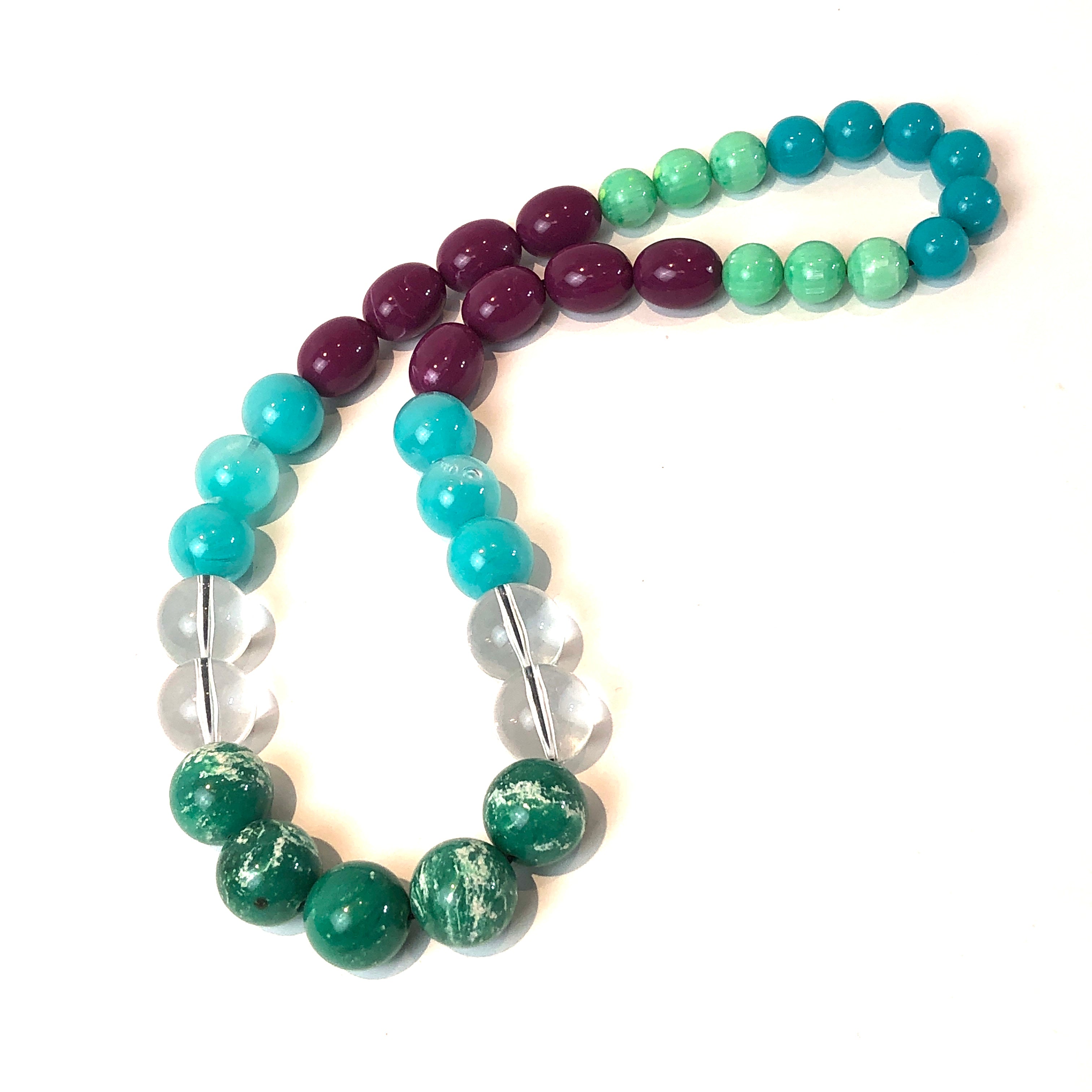 vintage beaded necklace green