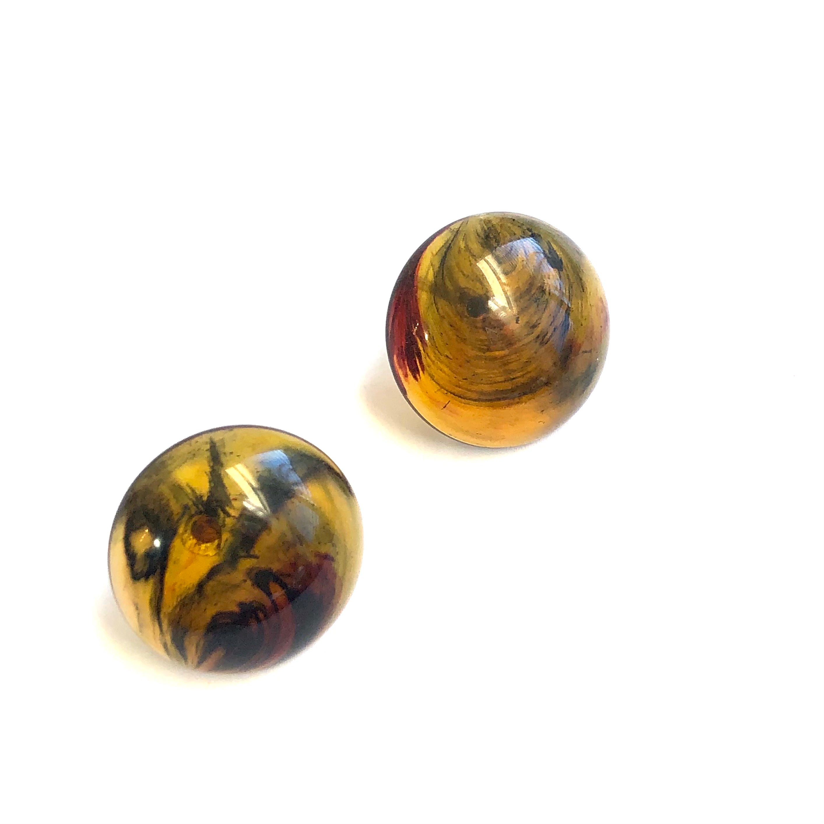 tortoise retro button studs