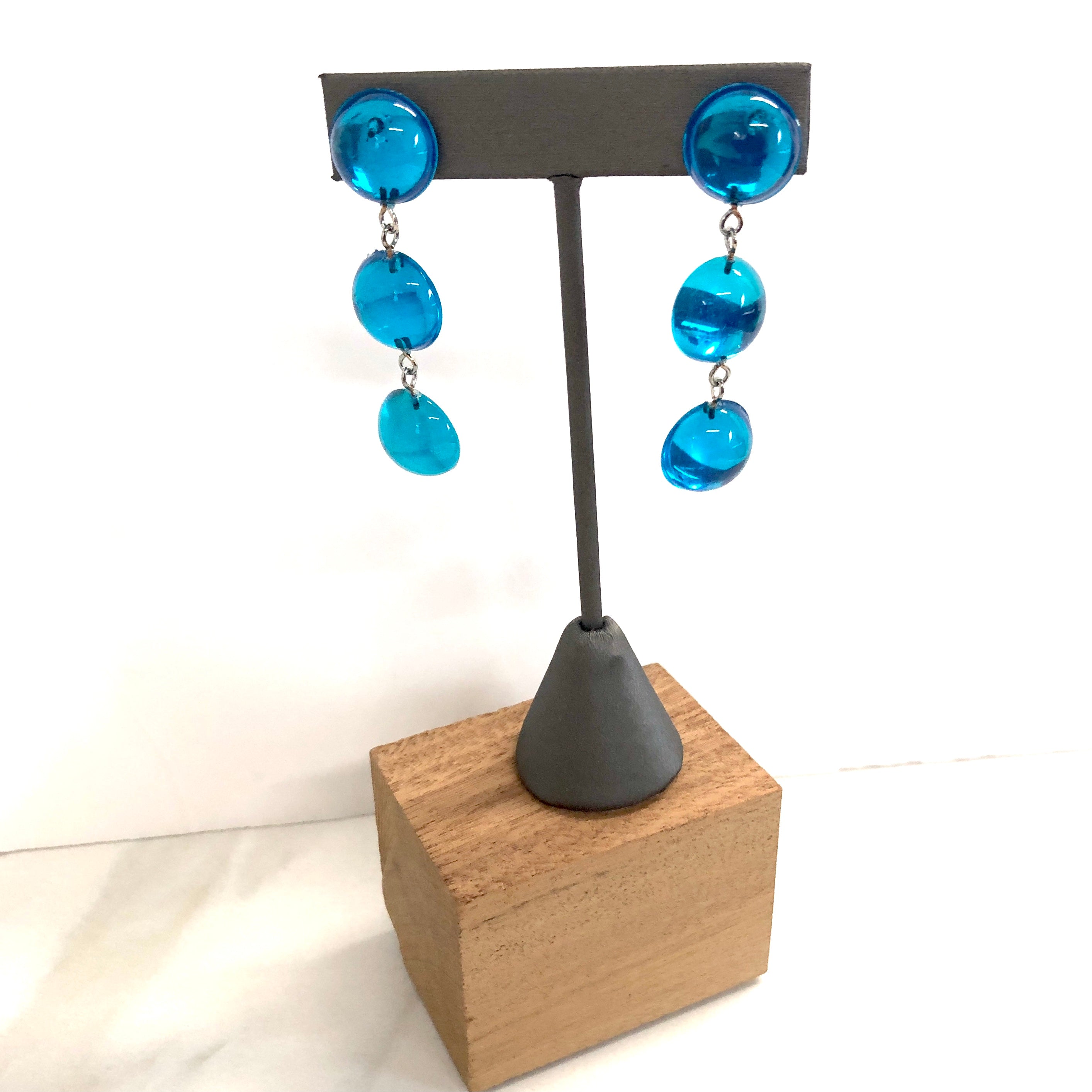 foil back retro earrings blue