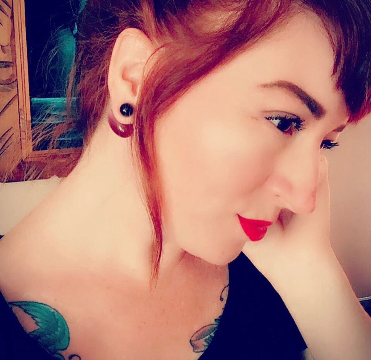 2 sided lucite studs