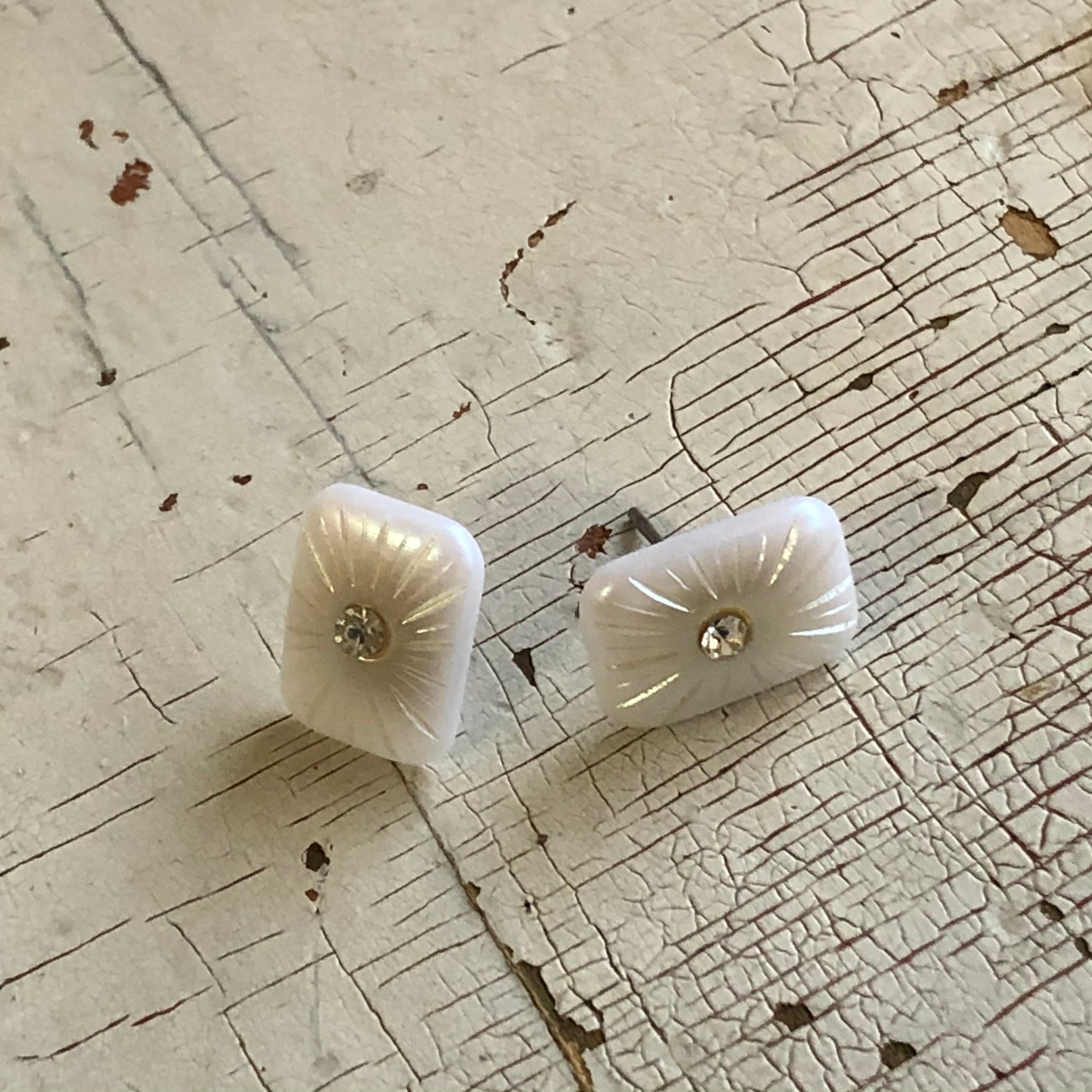 Pearl & Crystal Radiant Stud Earrings