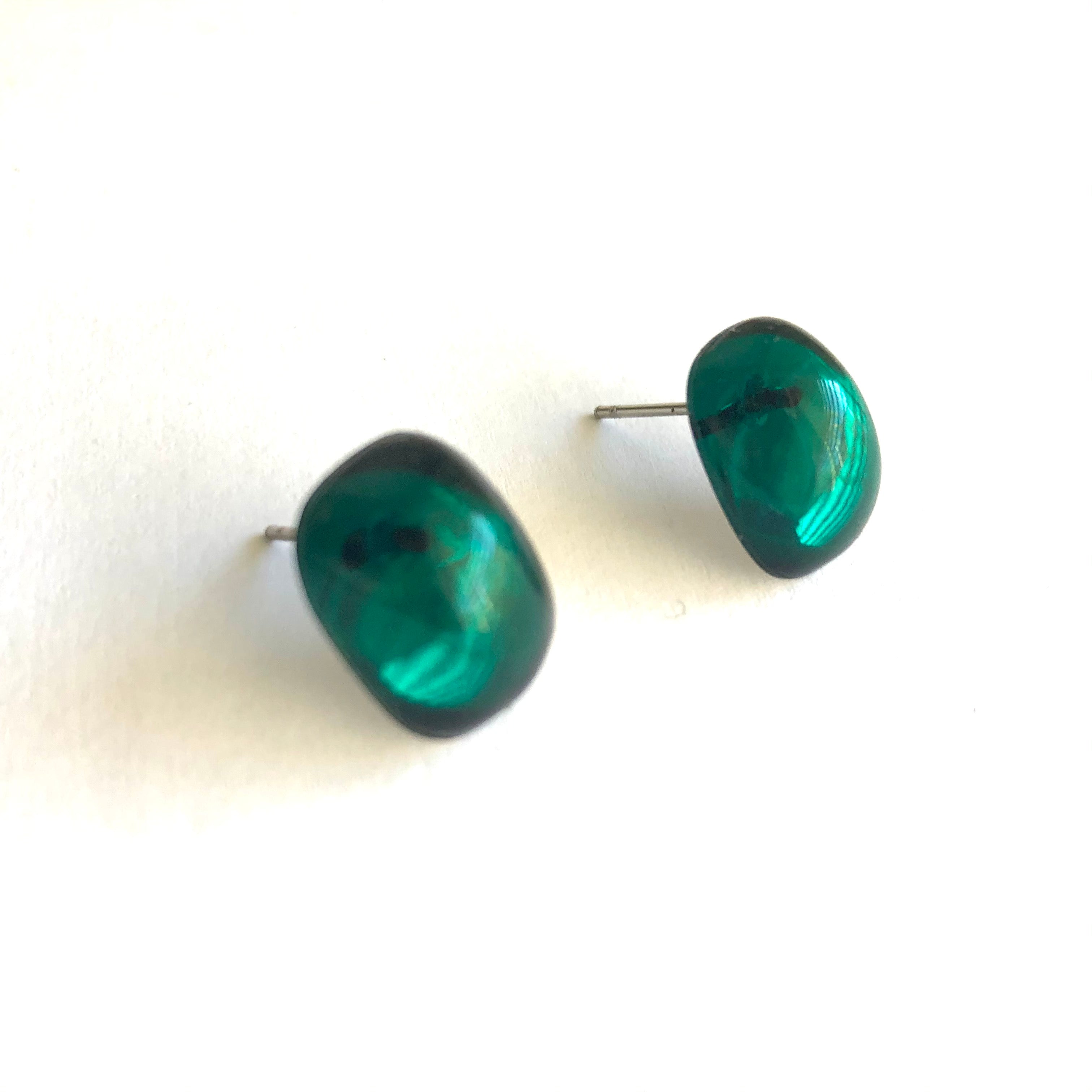 emerald earrings