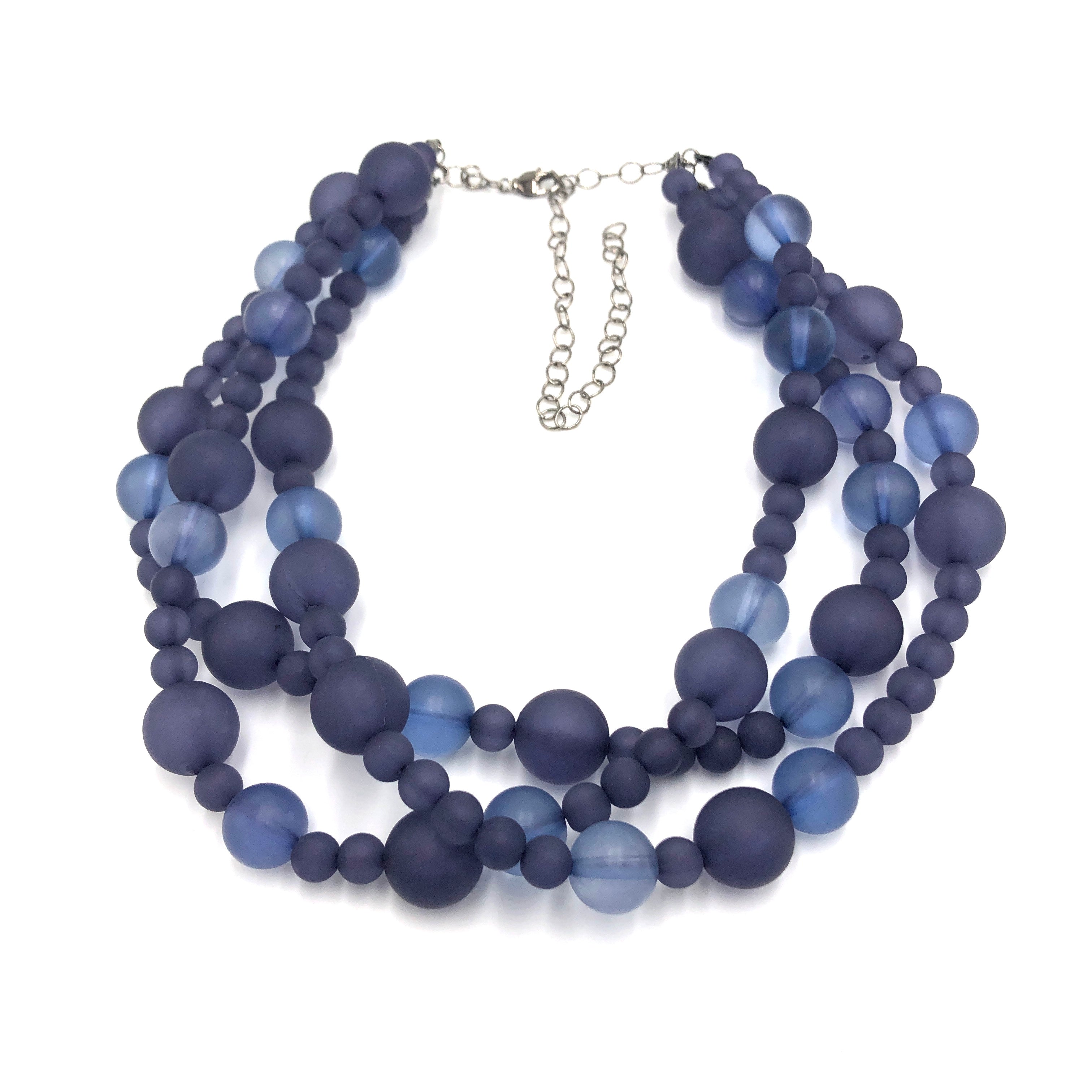 dark blue necklace